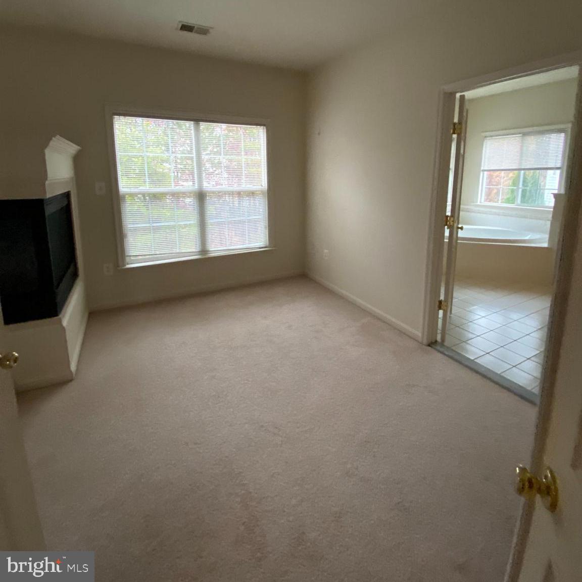 12098 PAPER BIRCH LN