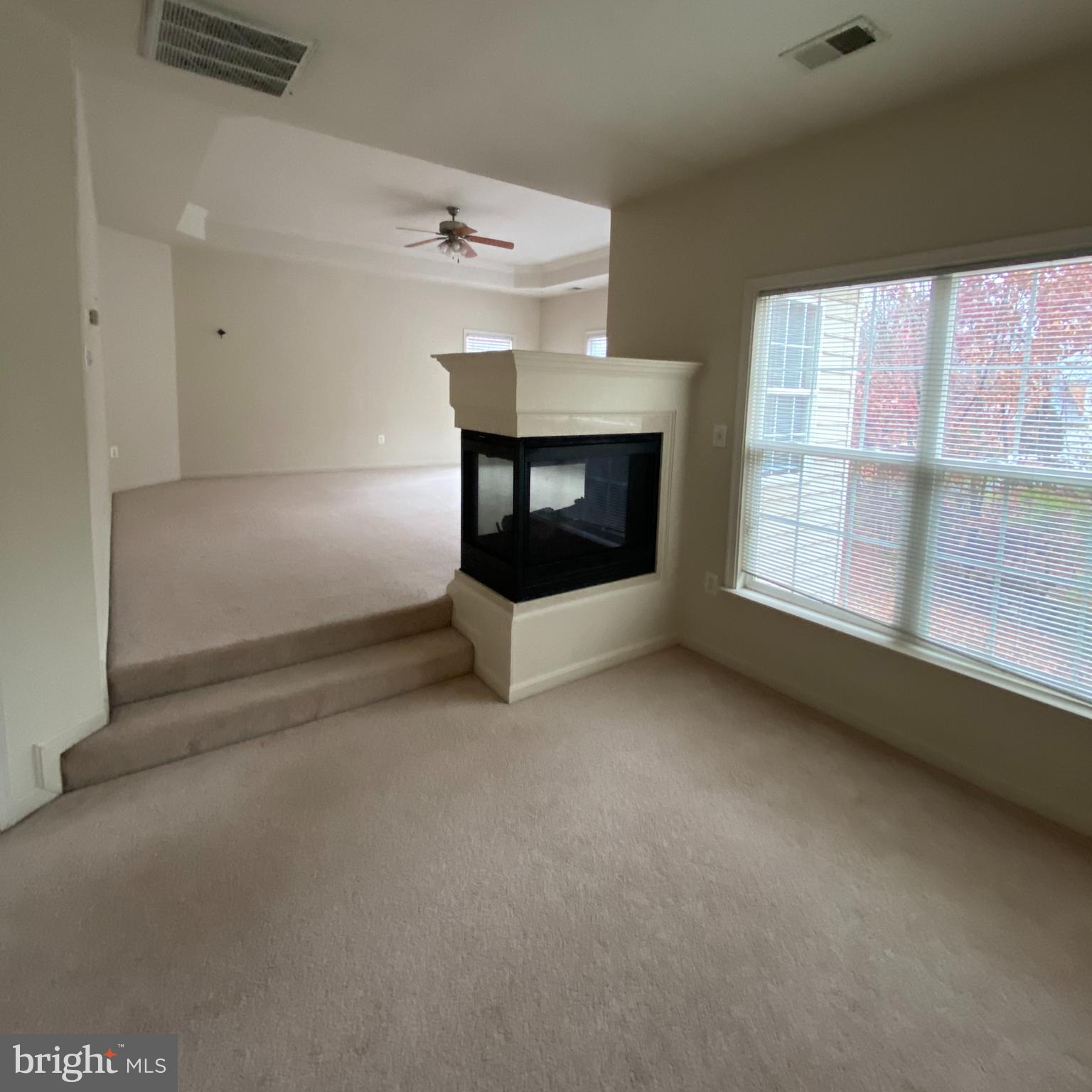 12098 PAPER BIRCH LN