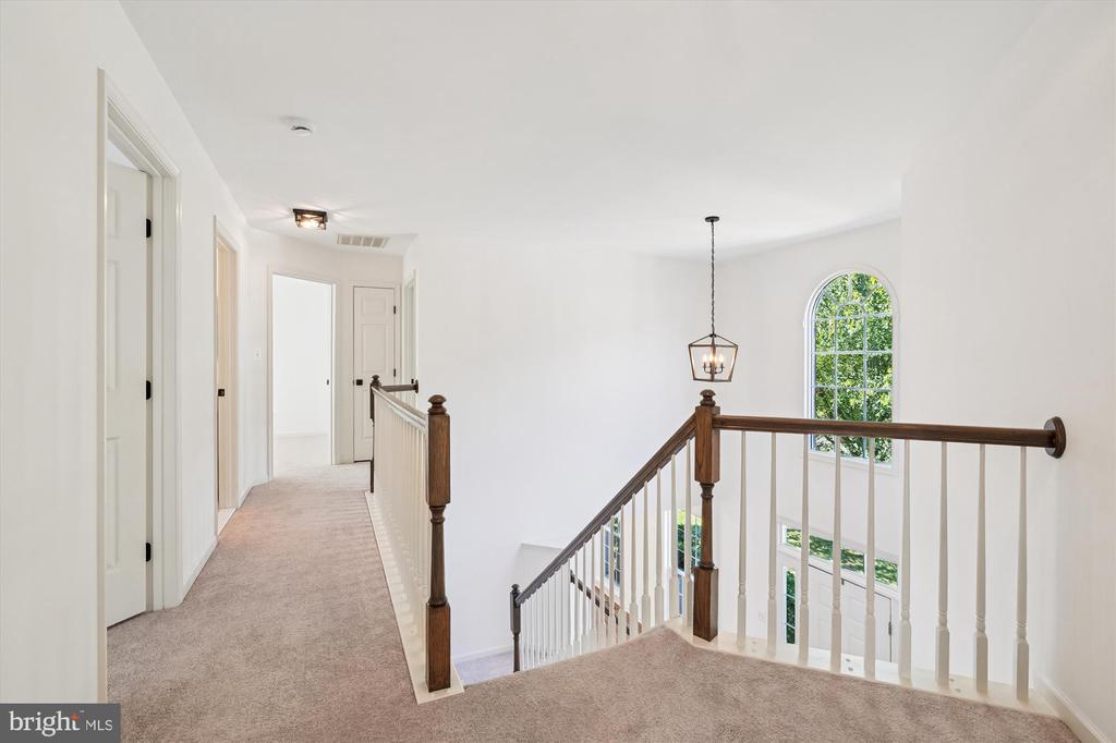 13235 AMBLEWOOD DRIVE