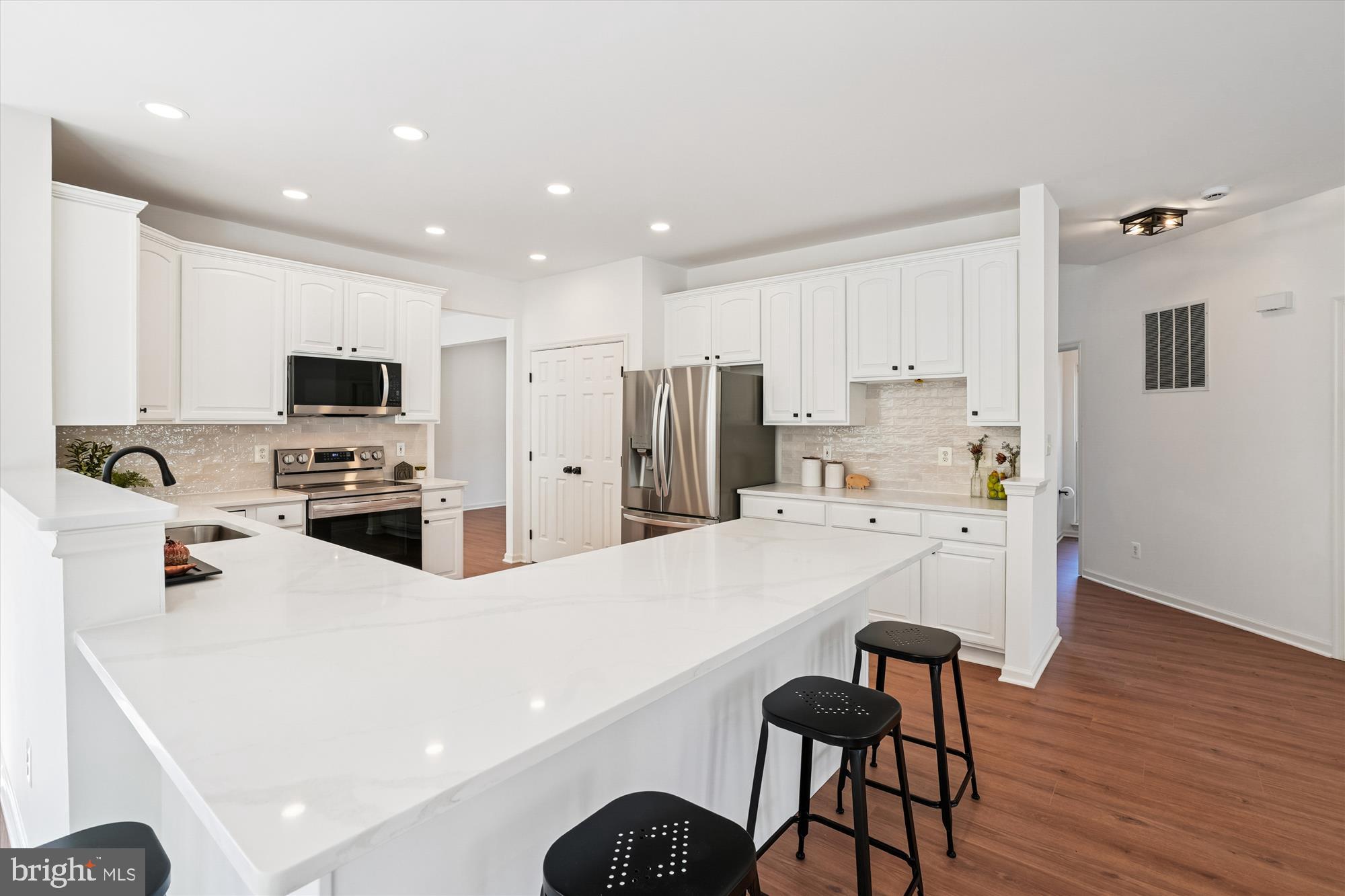 13235 AMBLEWOOD DRIVE