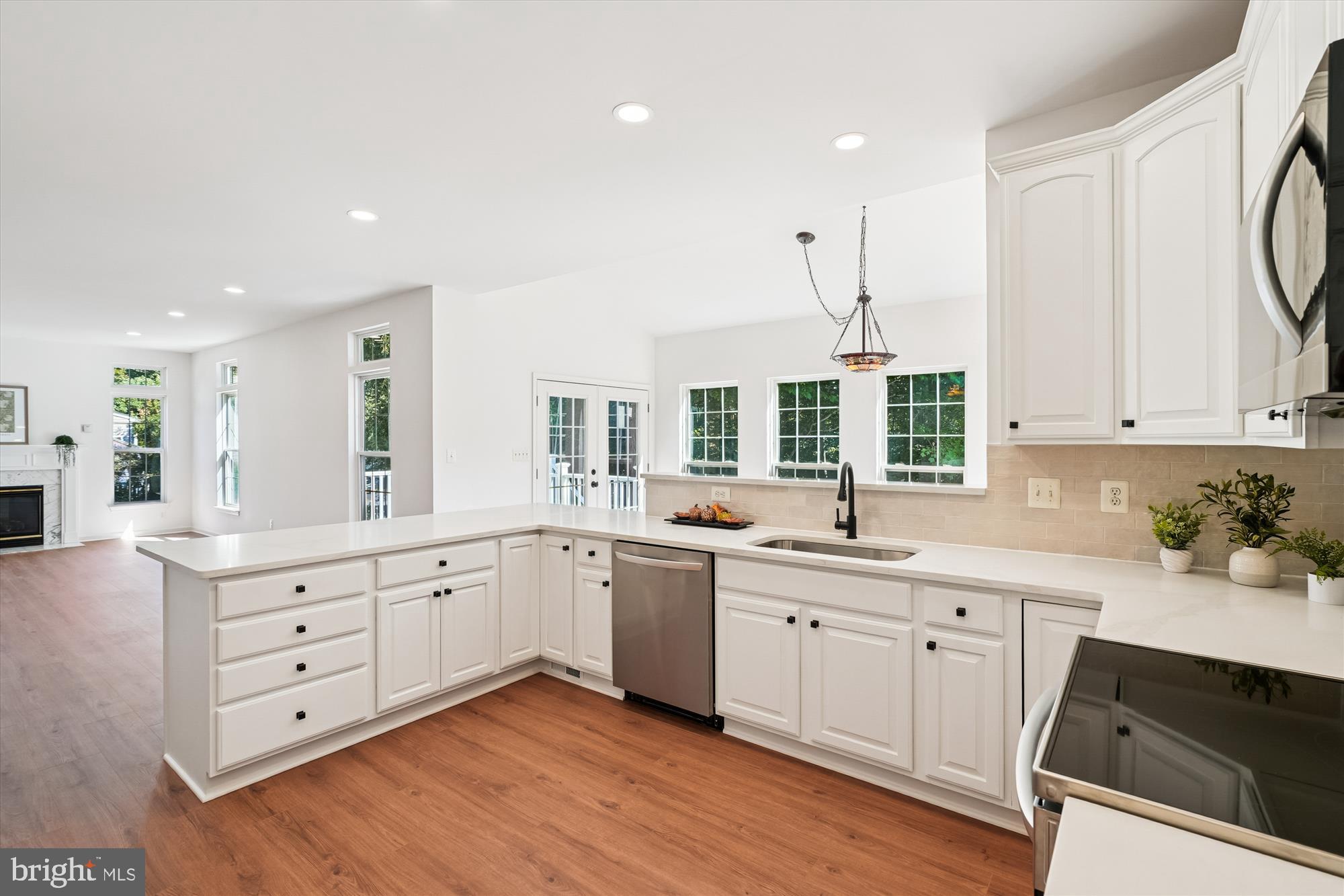 13235 AMBLEWOOD DRIVE