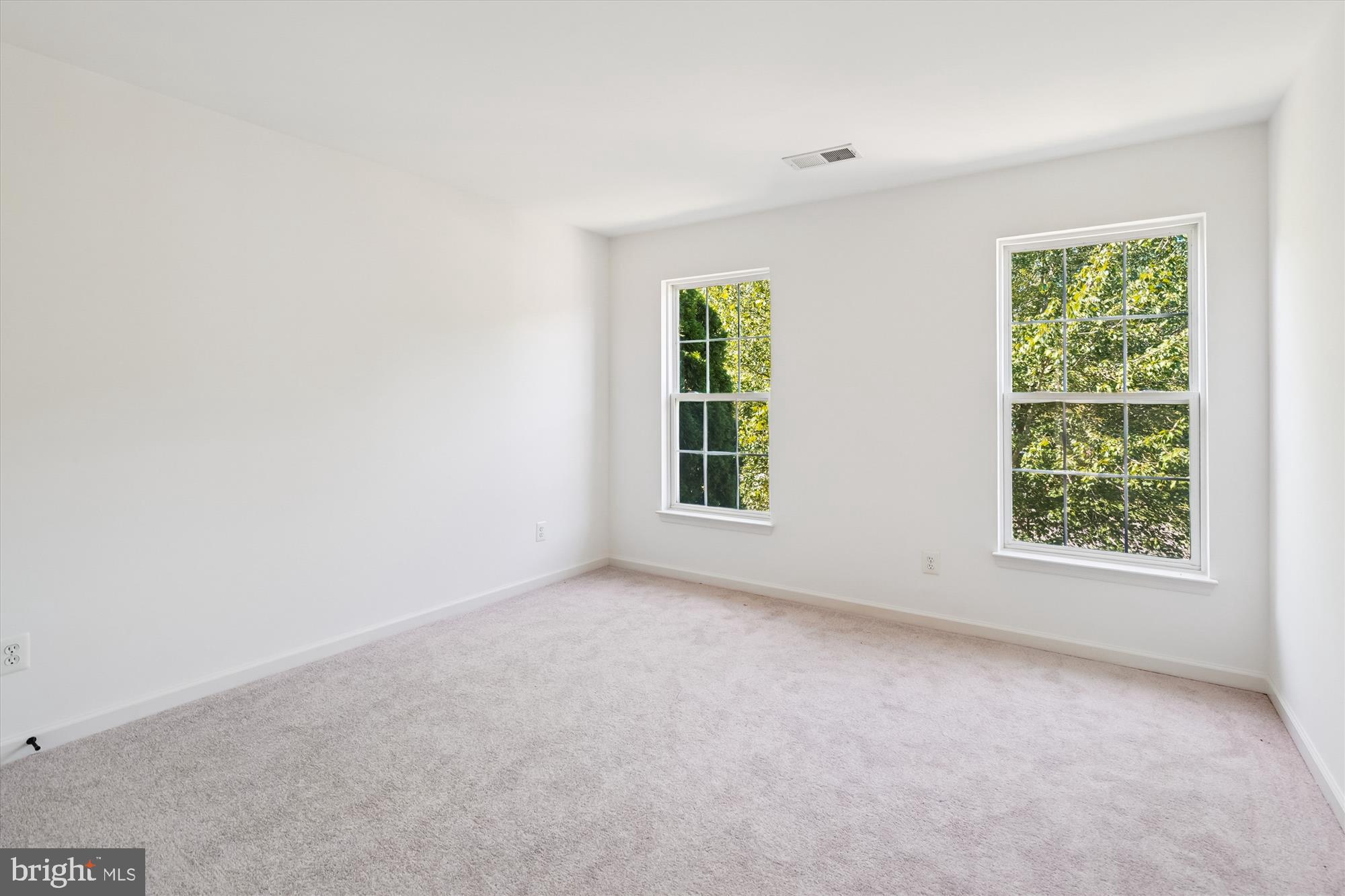 13235 AMBLEWOOD DRIVE