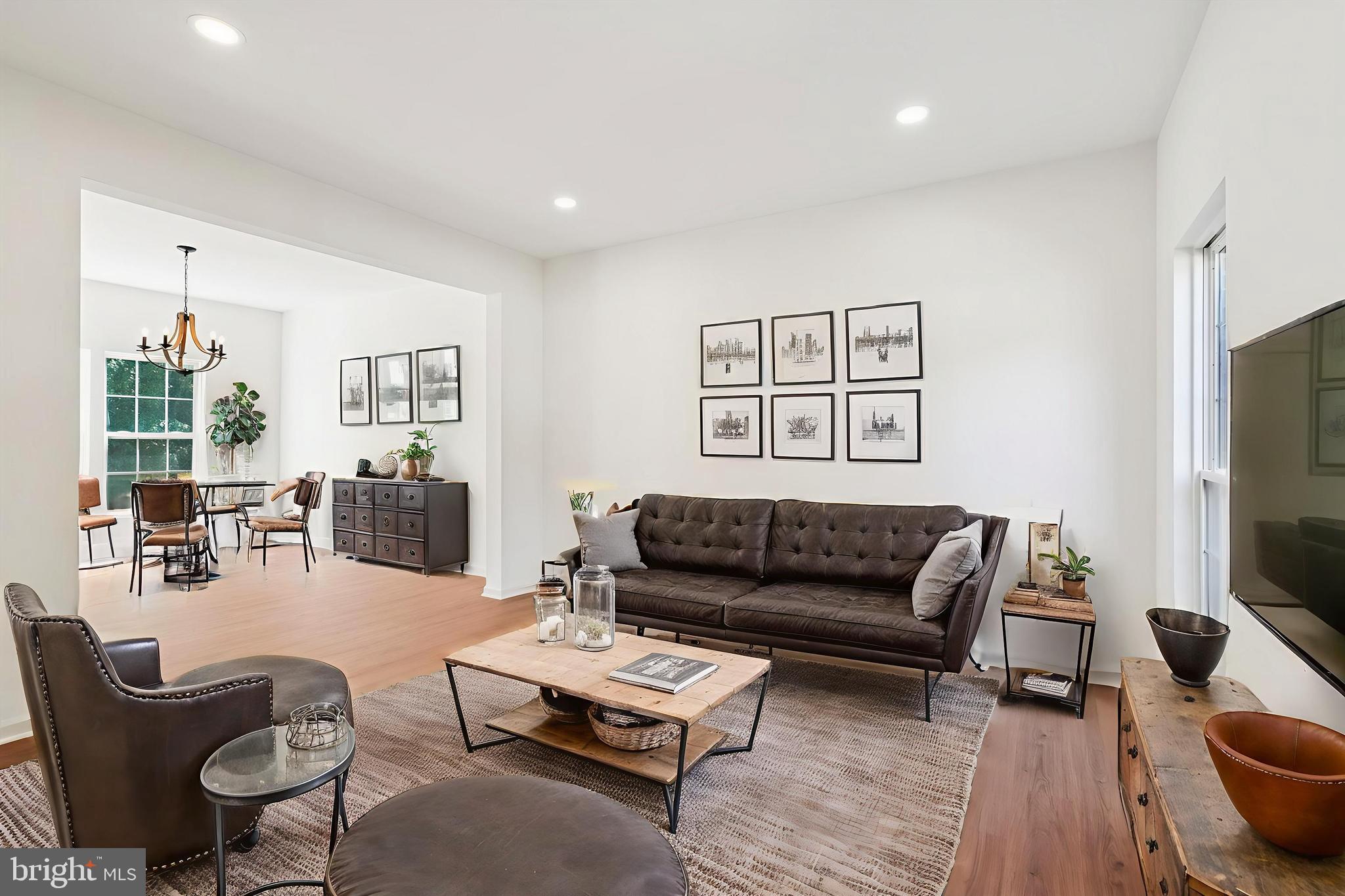 13235 AMBLEWOOD DRIVE