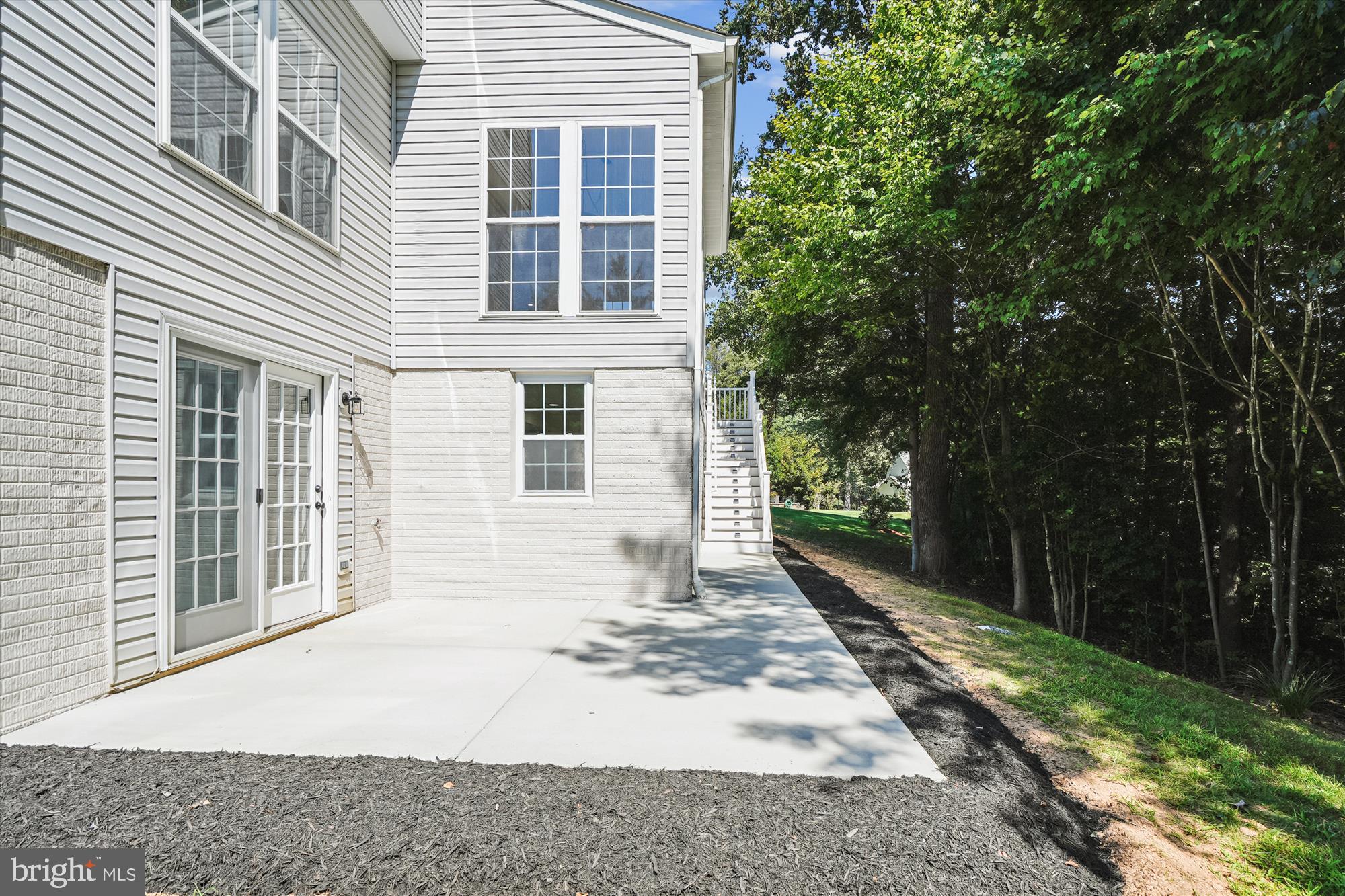 13235 AMBLEWOOD DRIVE