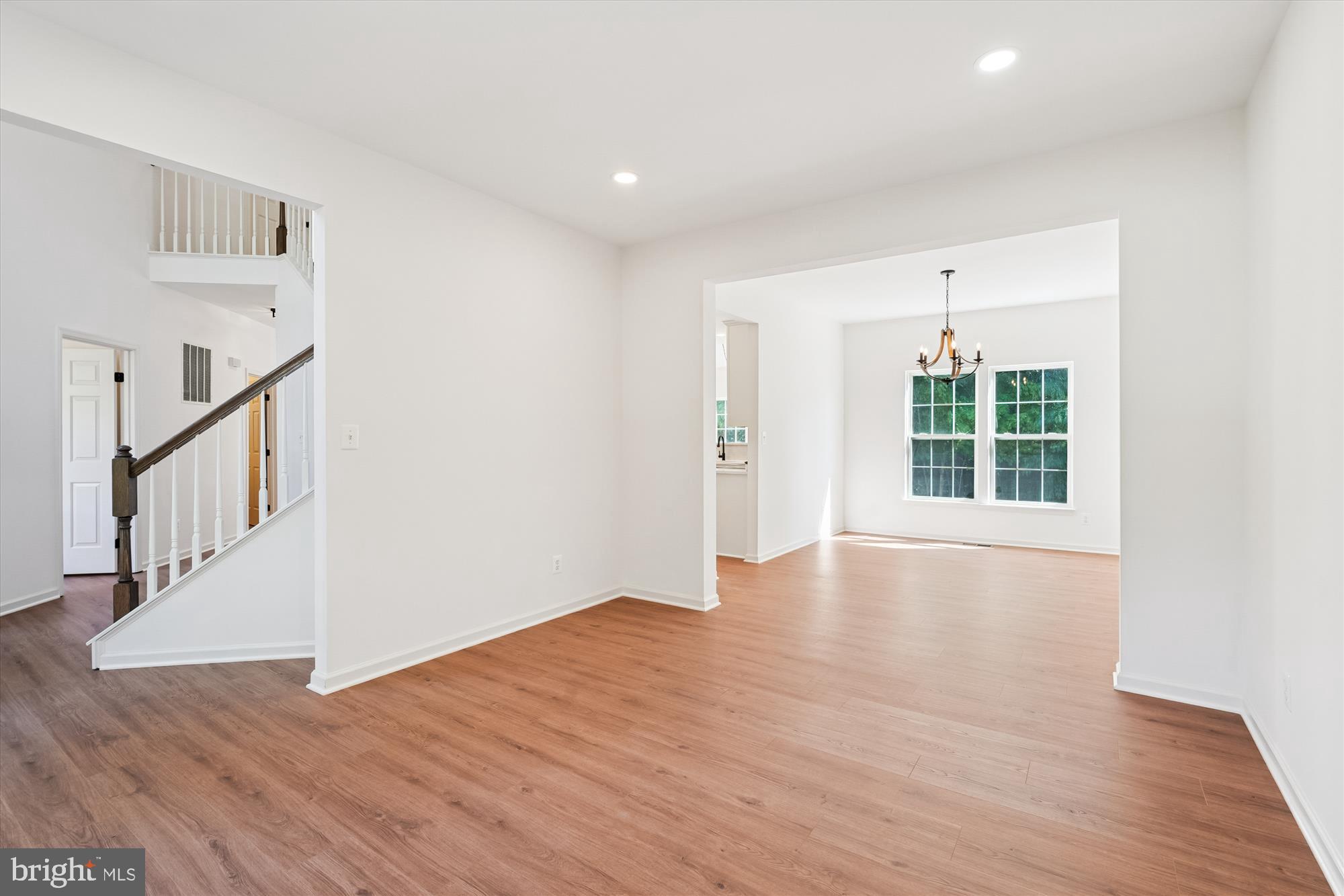 13235 AMBLEWOOD DRIVE