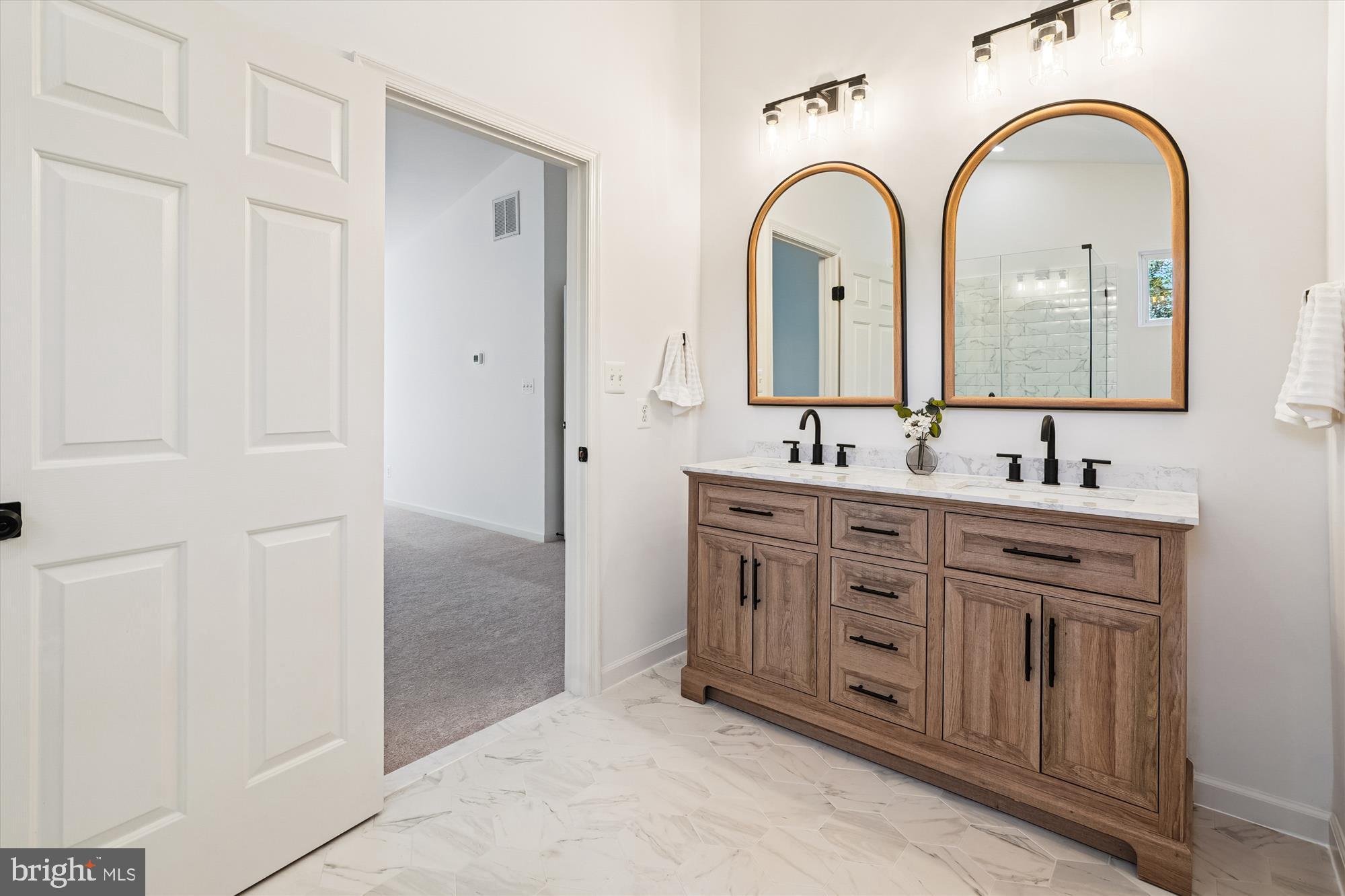 13235 AMBLEWOOD DRIVE