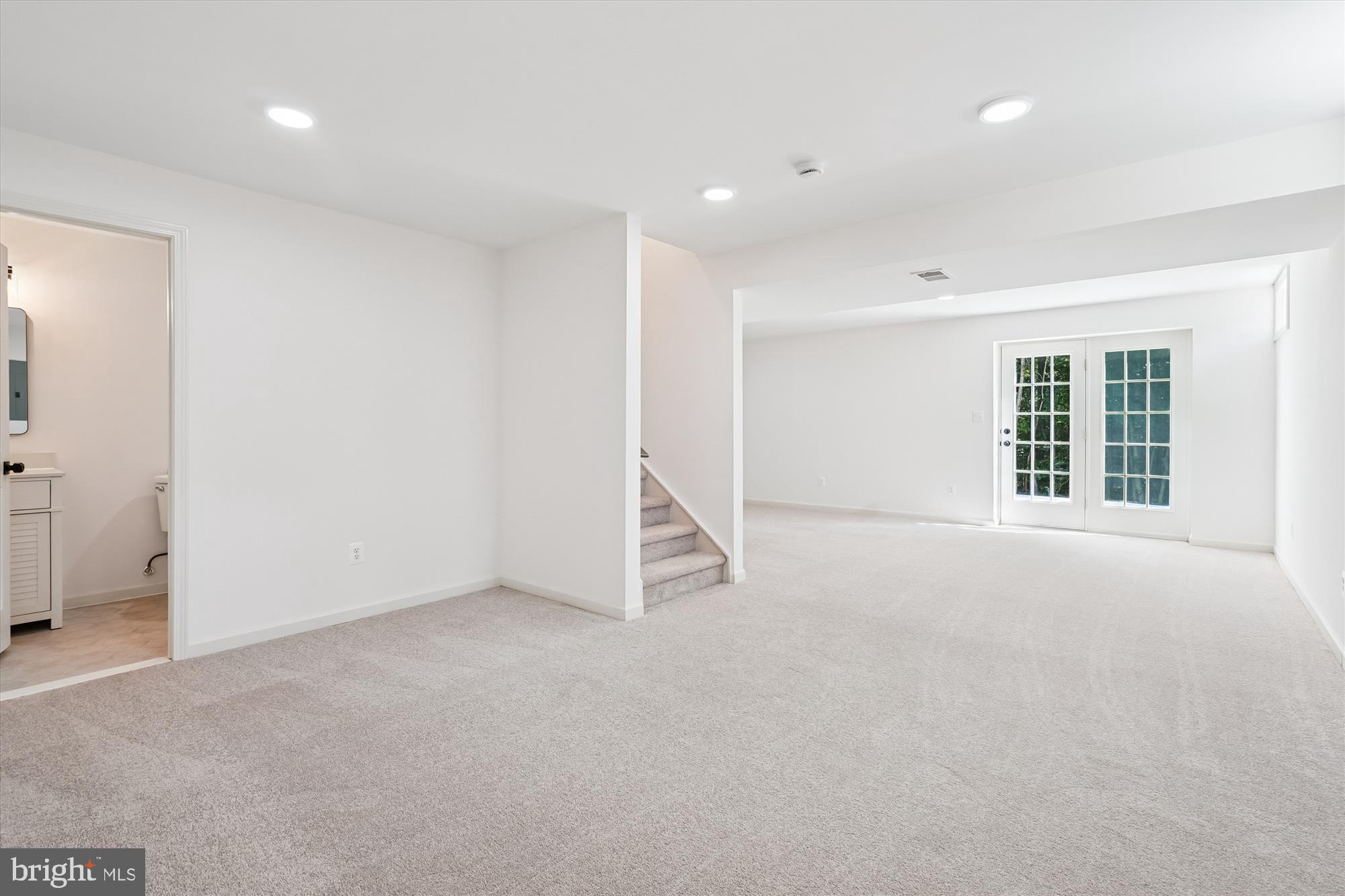 13235 AMBLEWOOD DRIVE