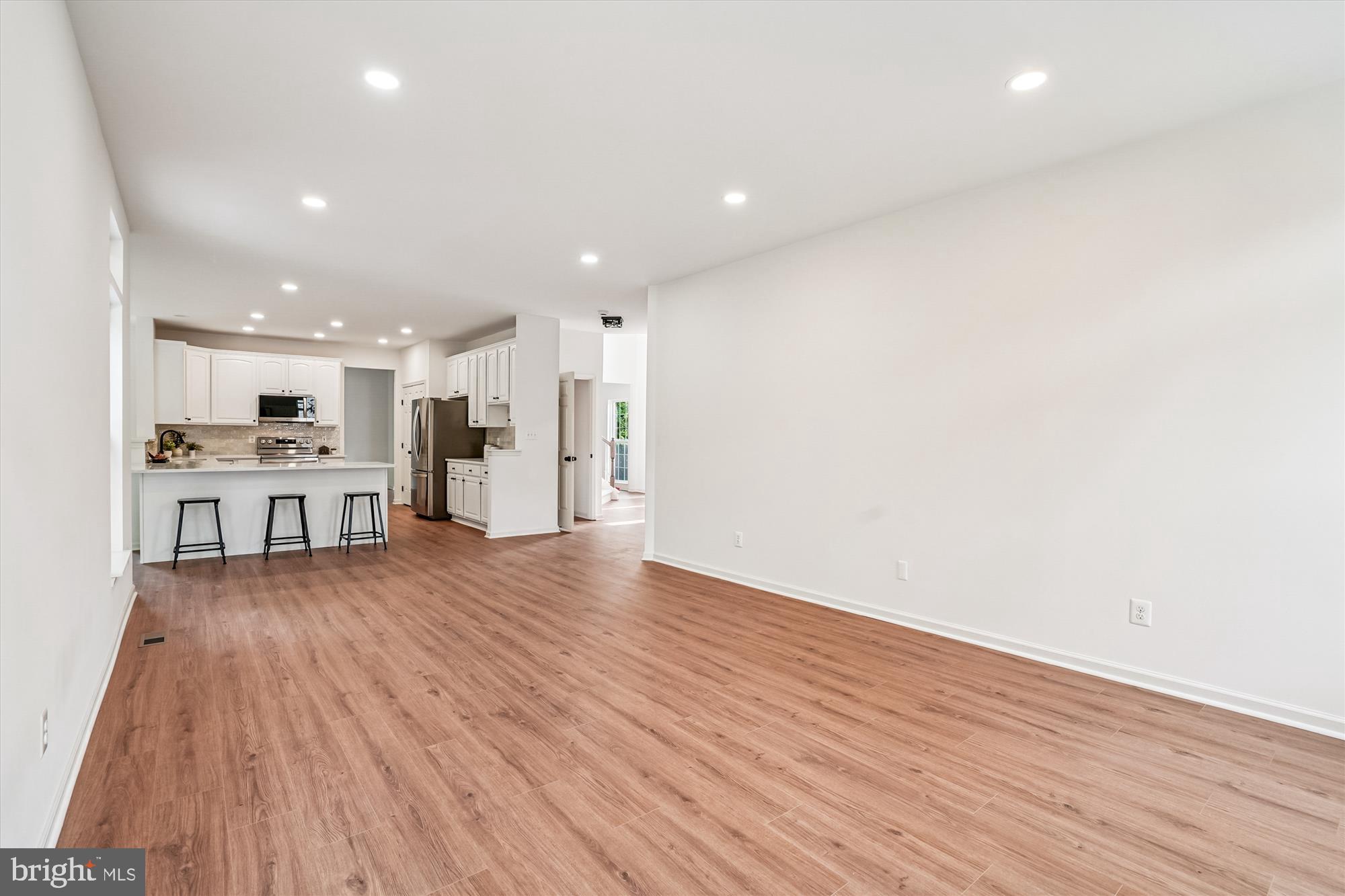 13235 AMBLEWOOD DRIVE