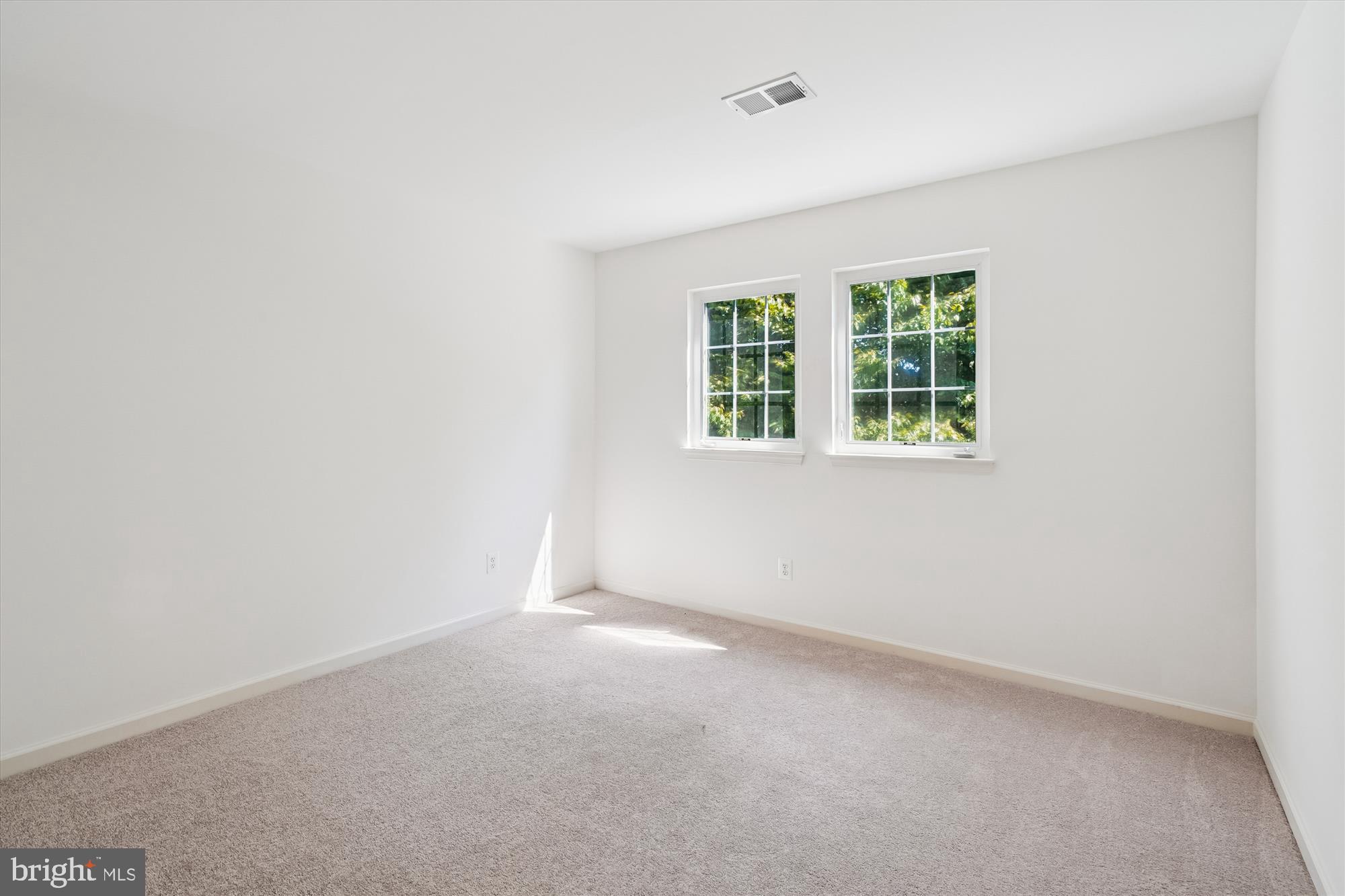 13235 AMBLEWOOD DRIVE