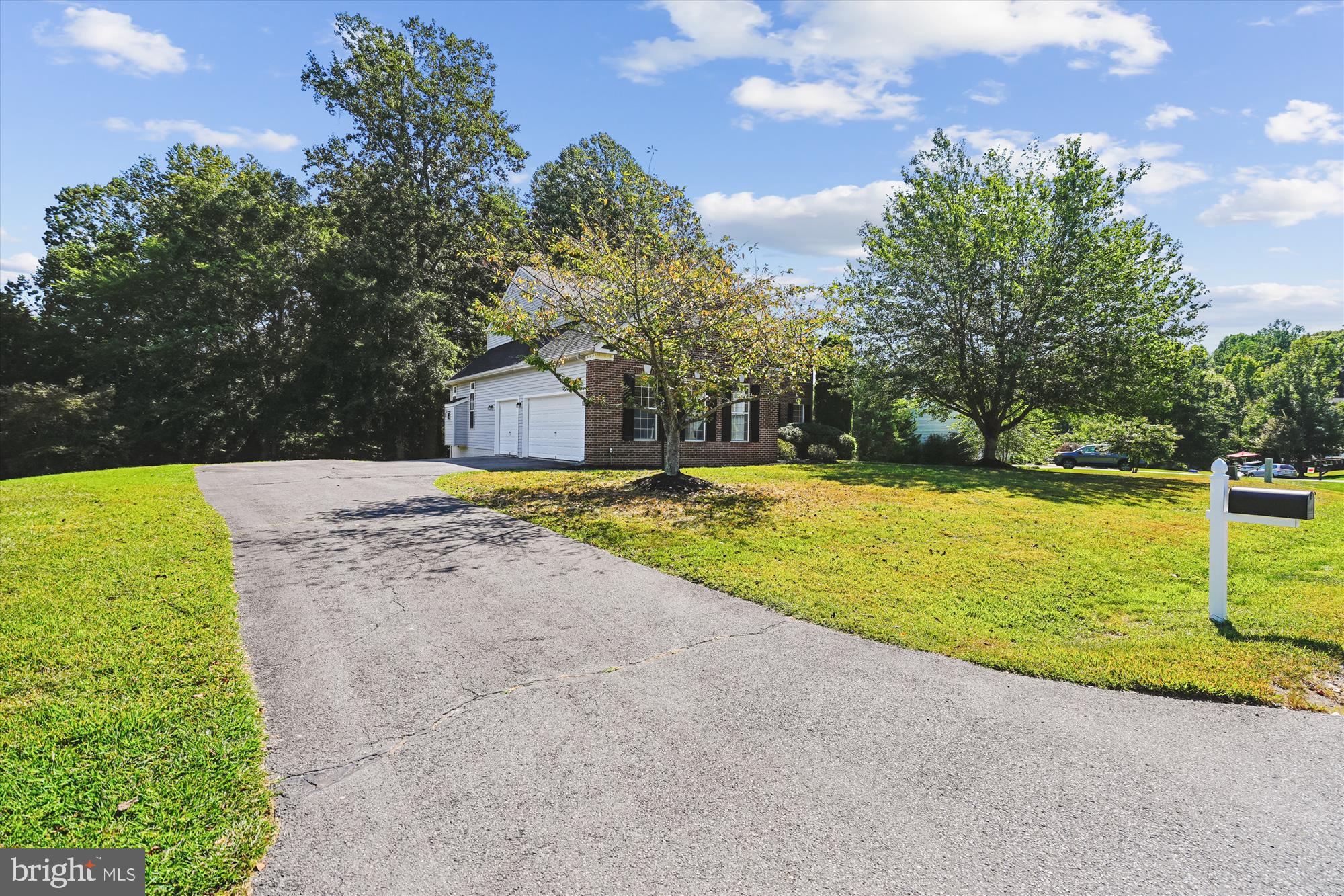 13235 AMBLEWOOD DRIVE