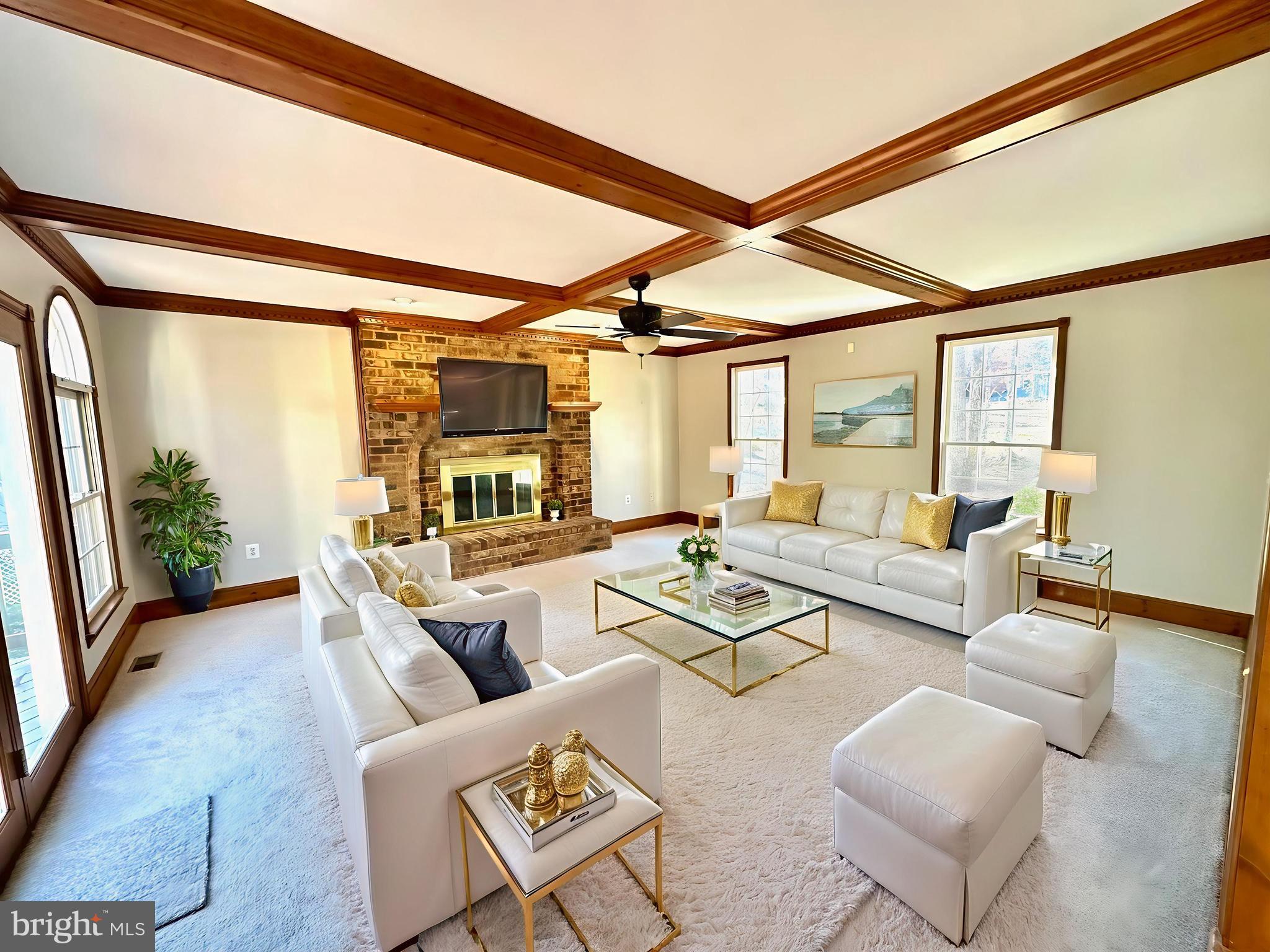 10201 LEATHERLEAF COURT