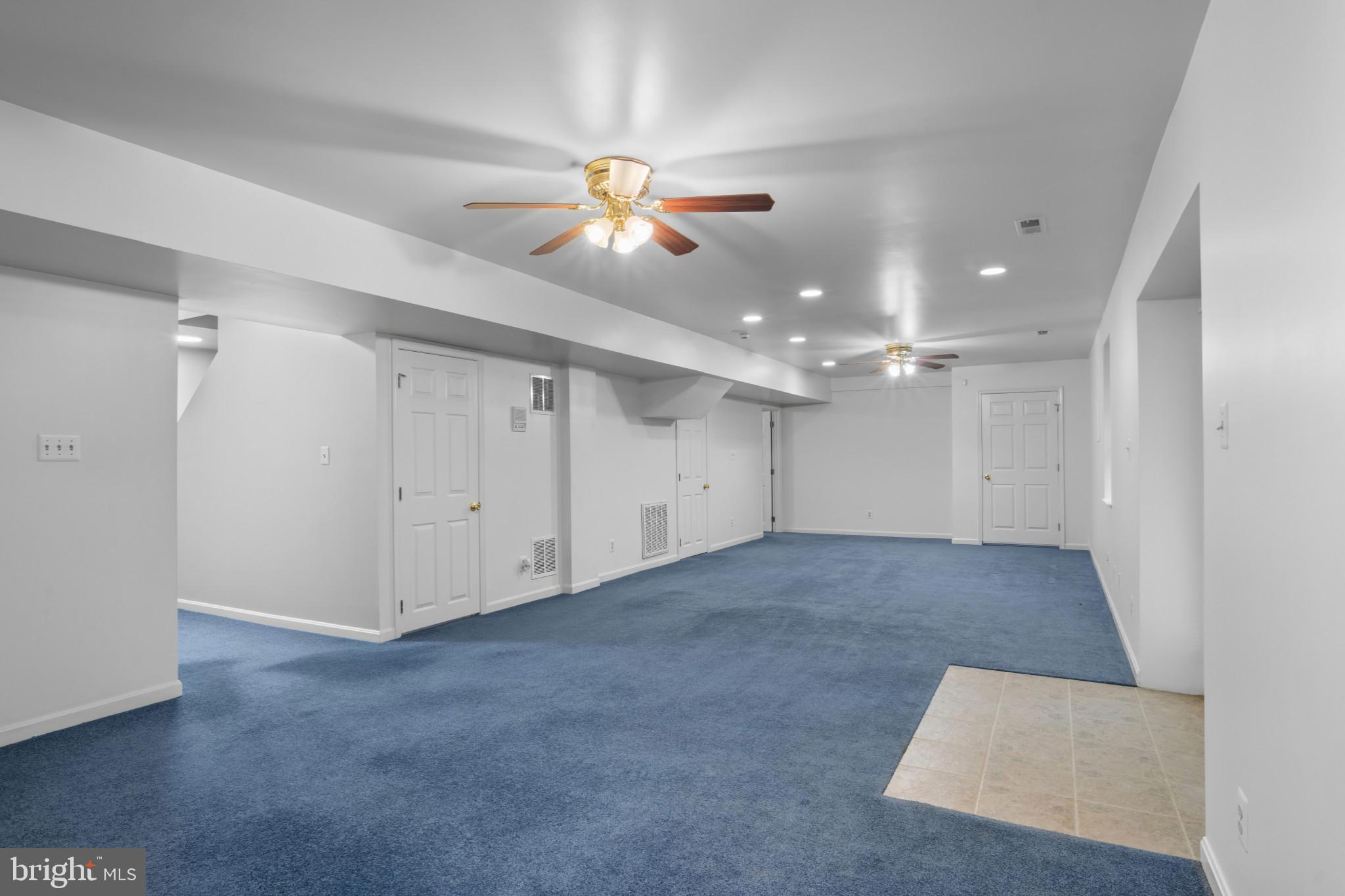 10201 LEATHERLEAF COURT