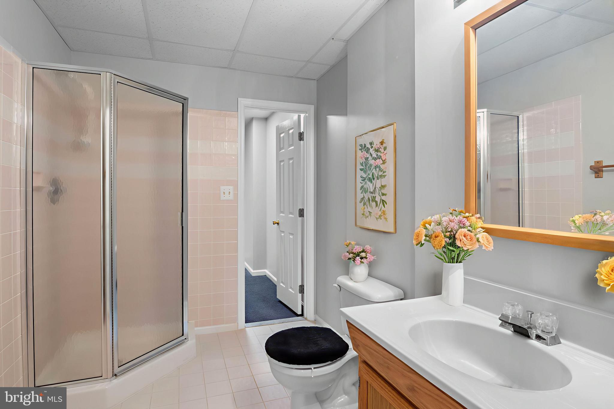 10201 LEATHERLEAF COURT