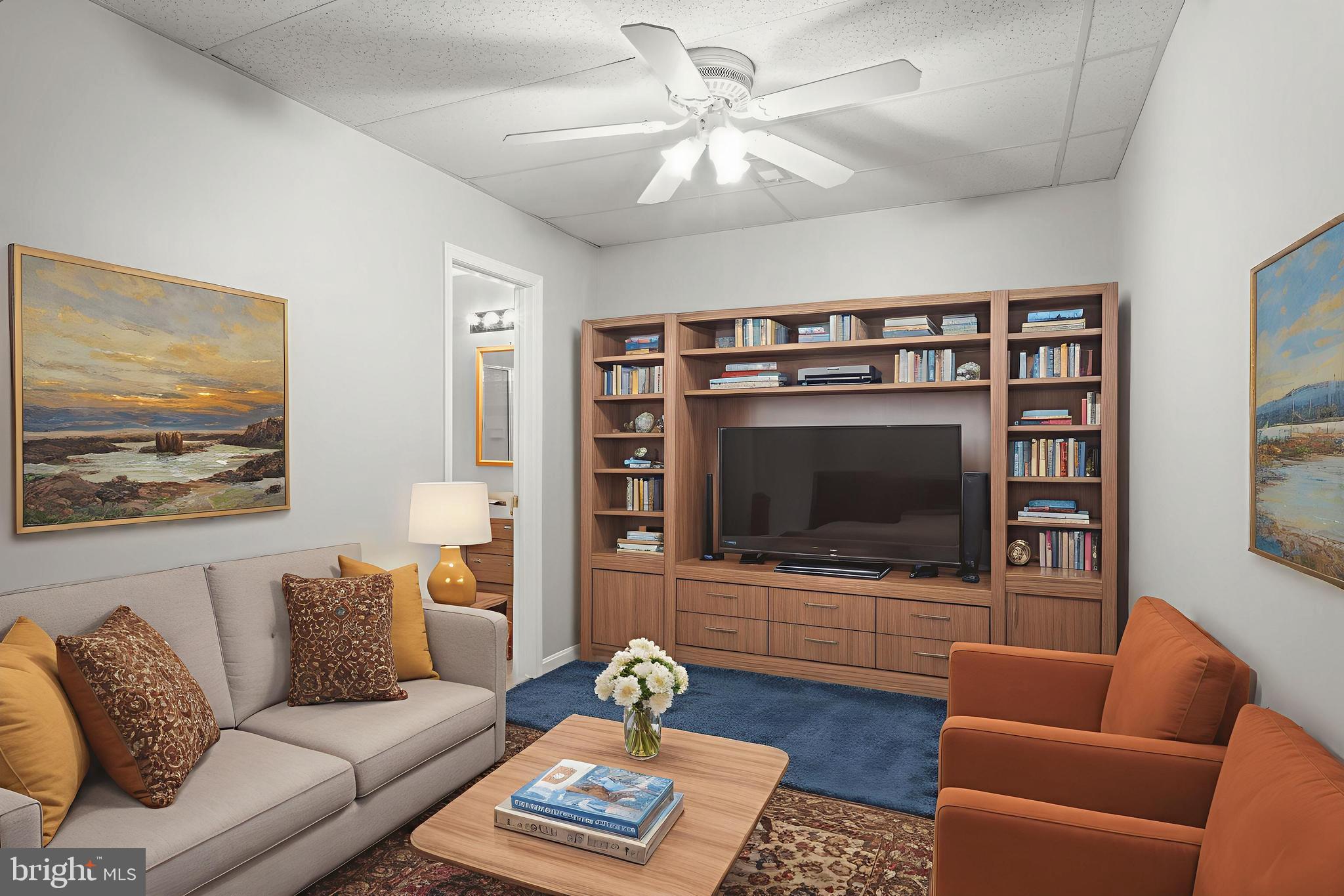 10201 LEATHERLEAF COURT