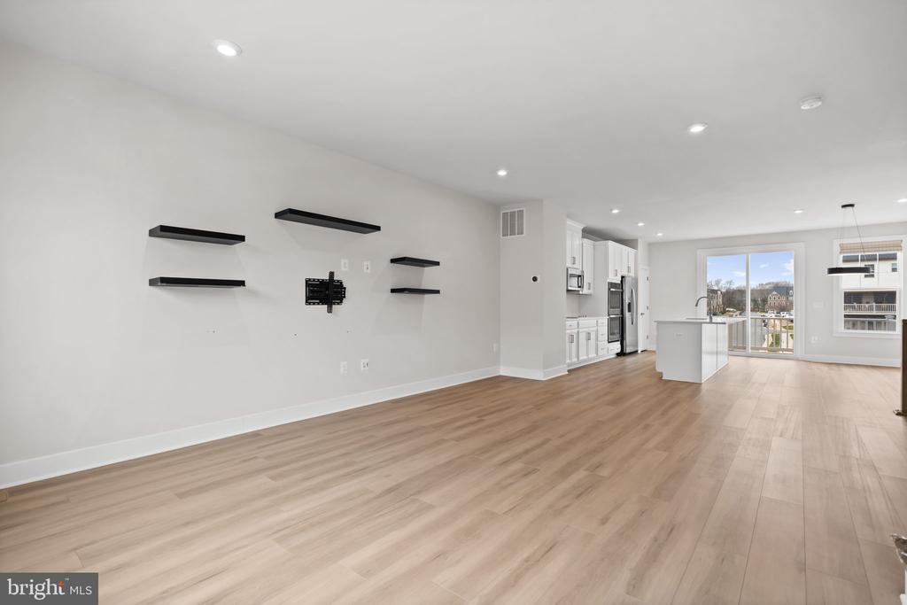 10511 HINTON WAY