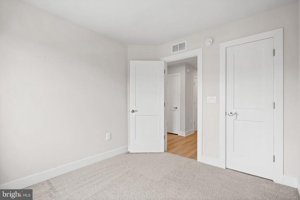 10511 HINTON WAY