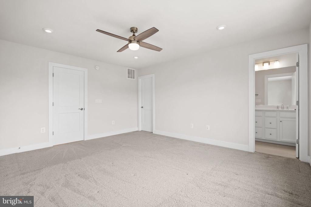 10511 HINTON WAY