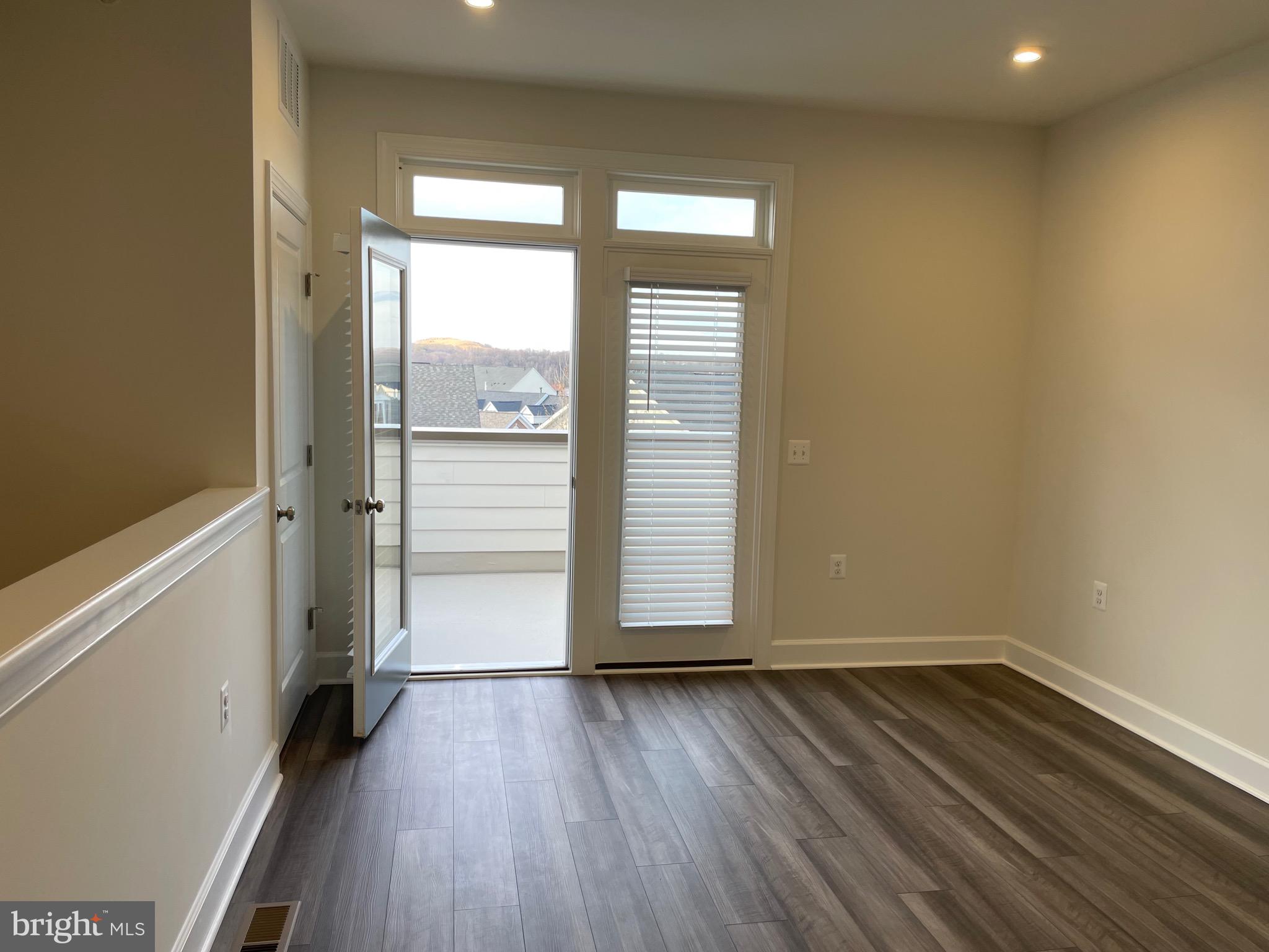 643 BELMONT BAY DRIVE