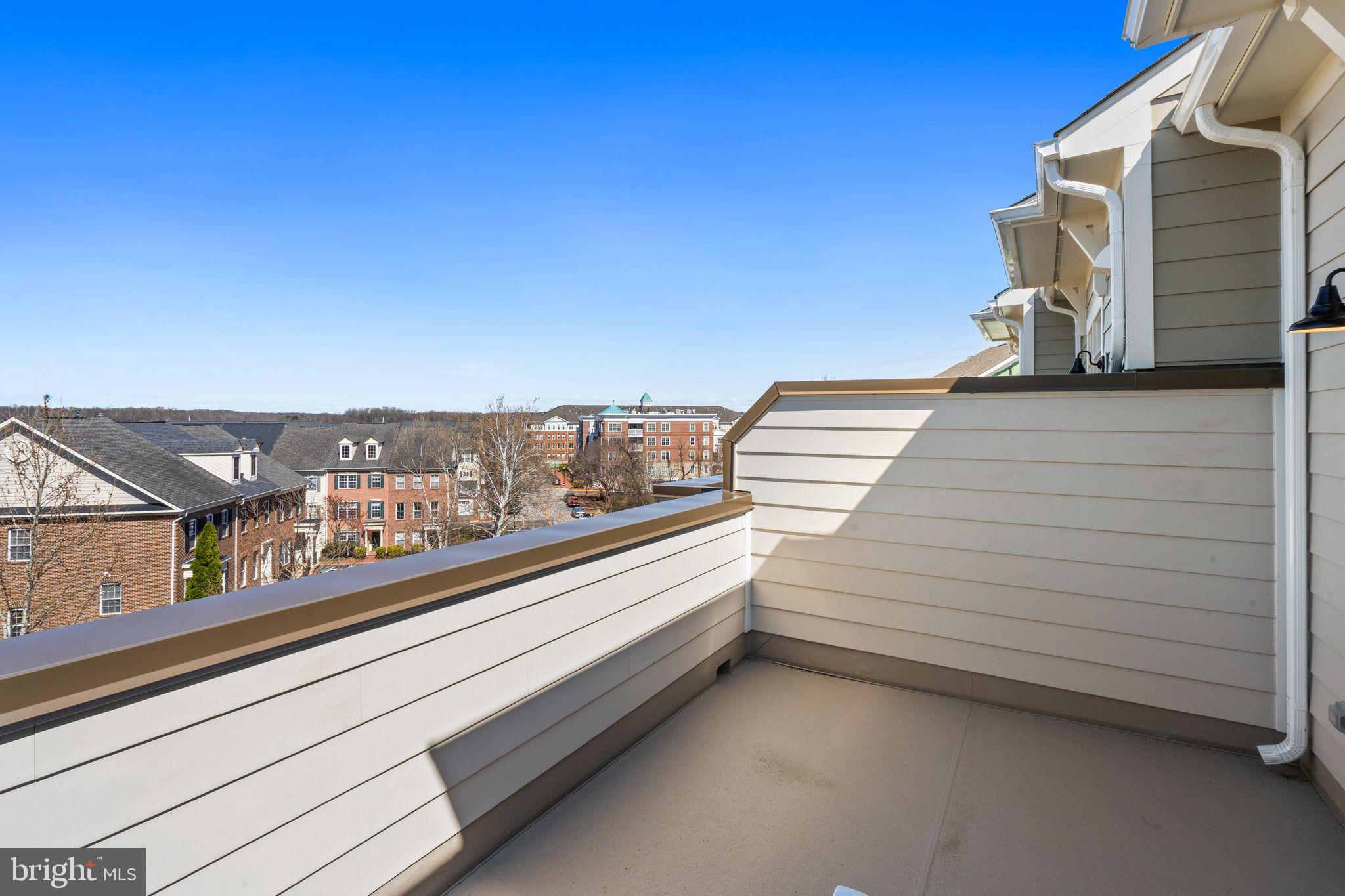 643 BELMONT BAY DRIVE