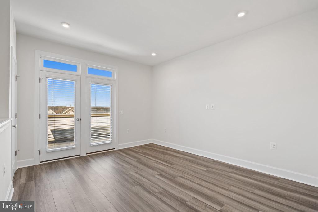 643 BELMONT BAY DRIVE
