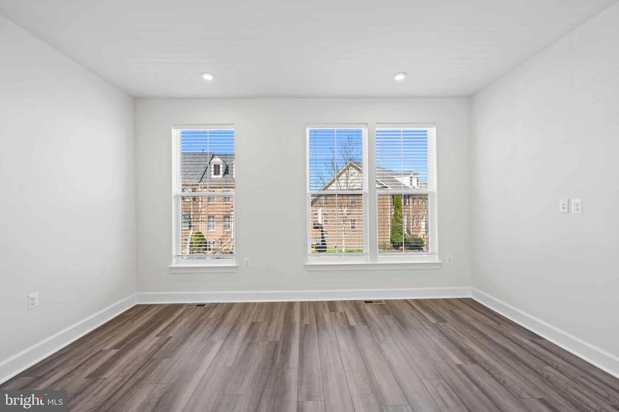 643 BELMONT BAY DRIVE