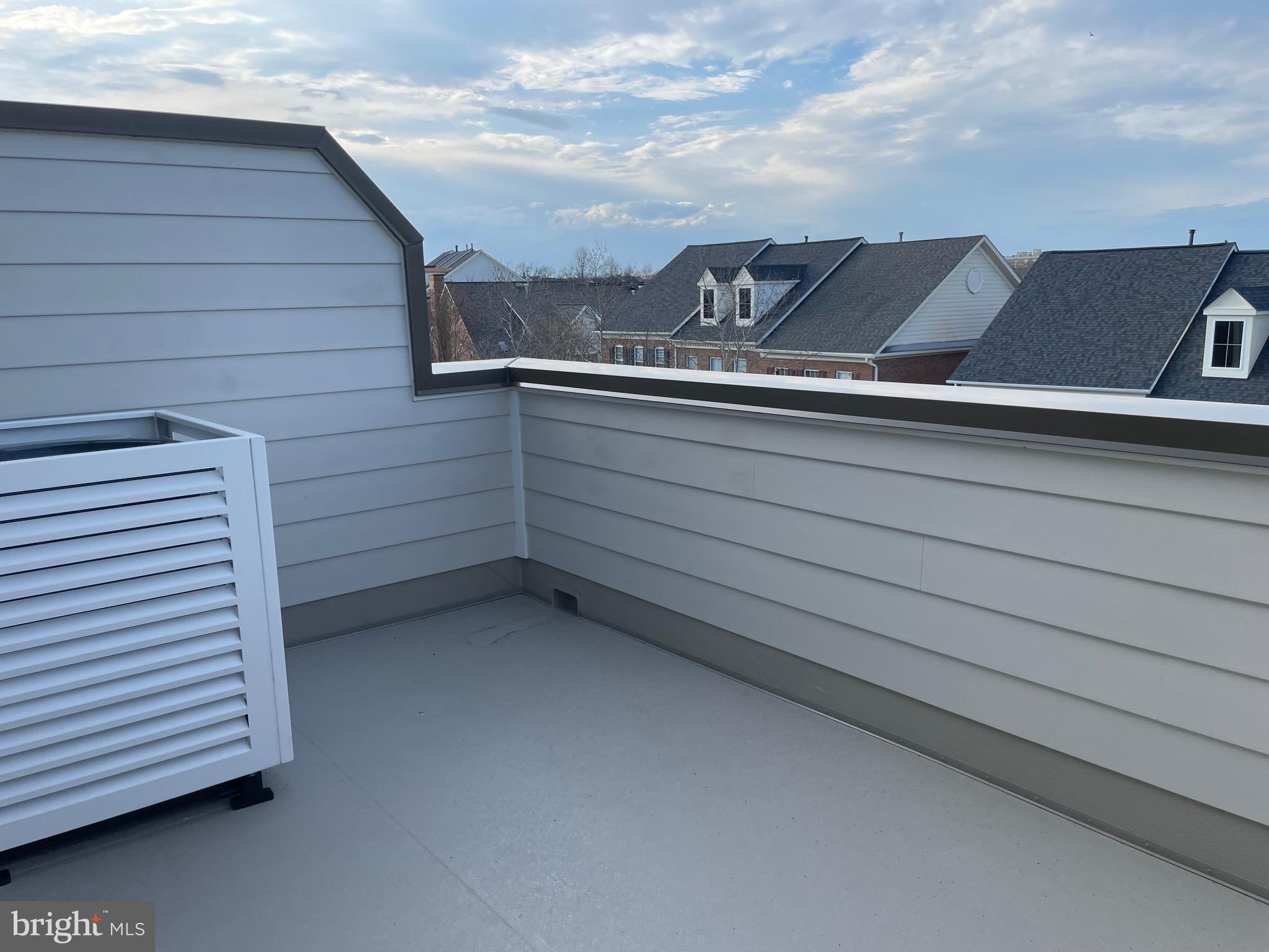 643 BELMONT BAY DRIVE