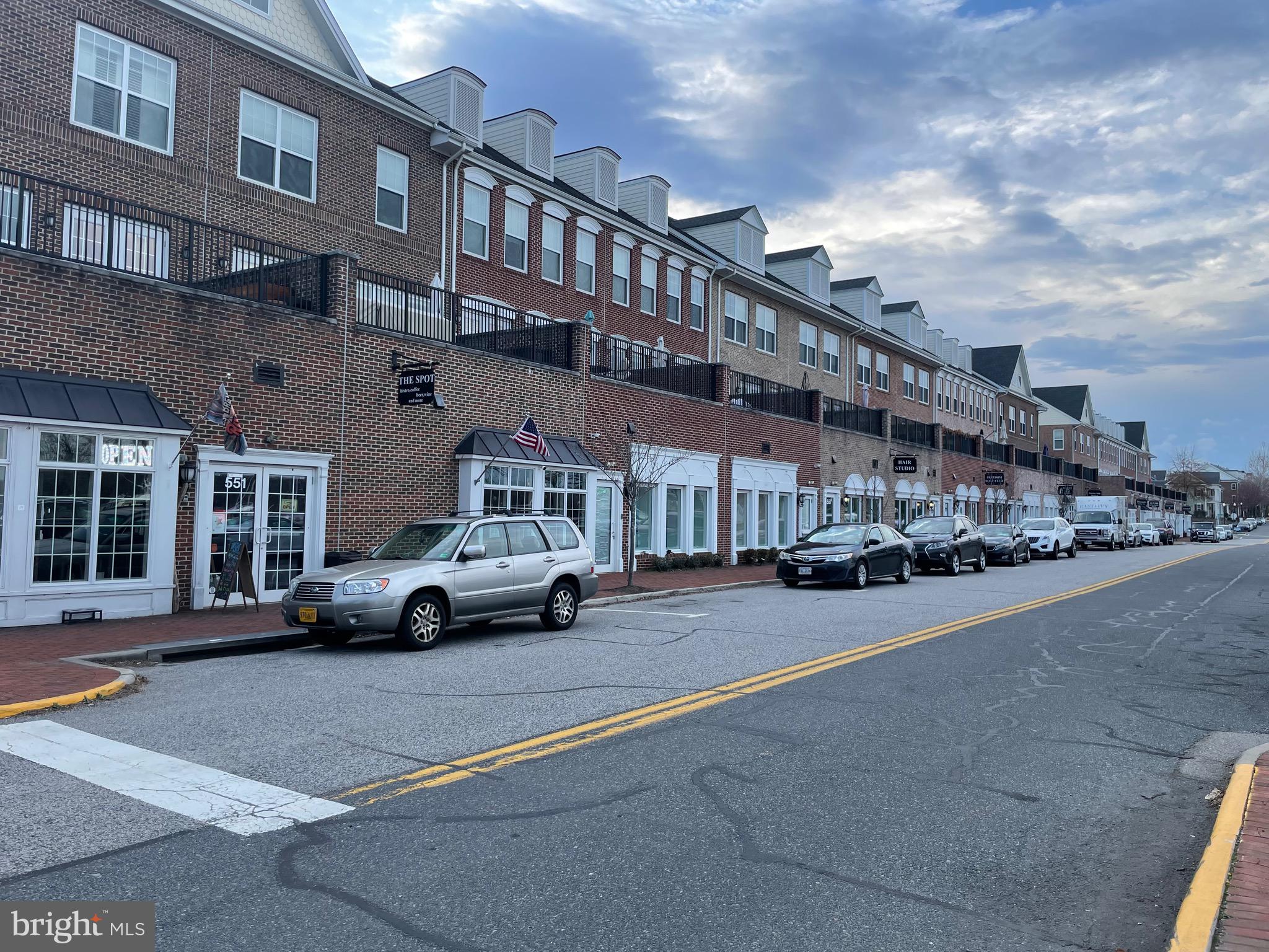 643 BELMONT BAY DRIVE