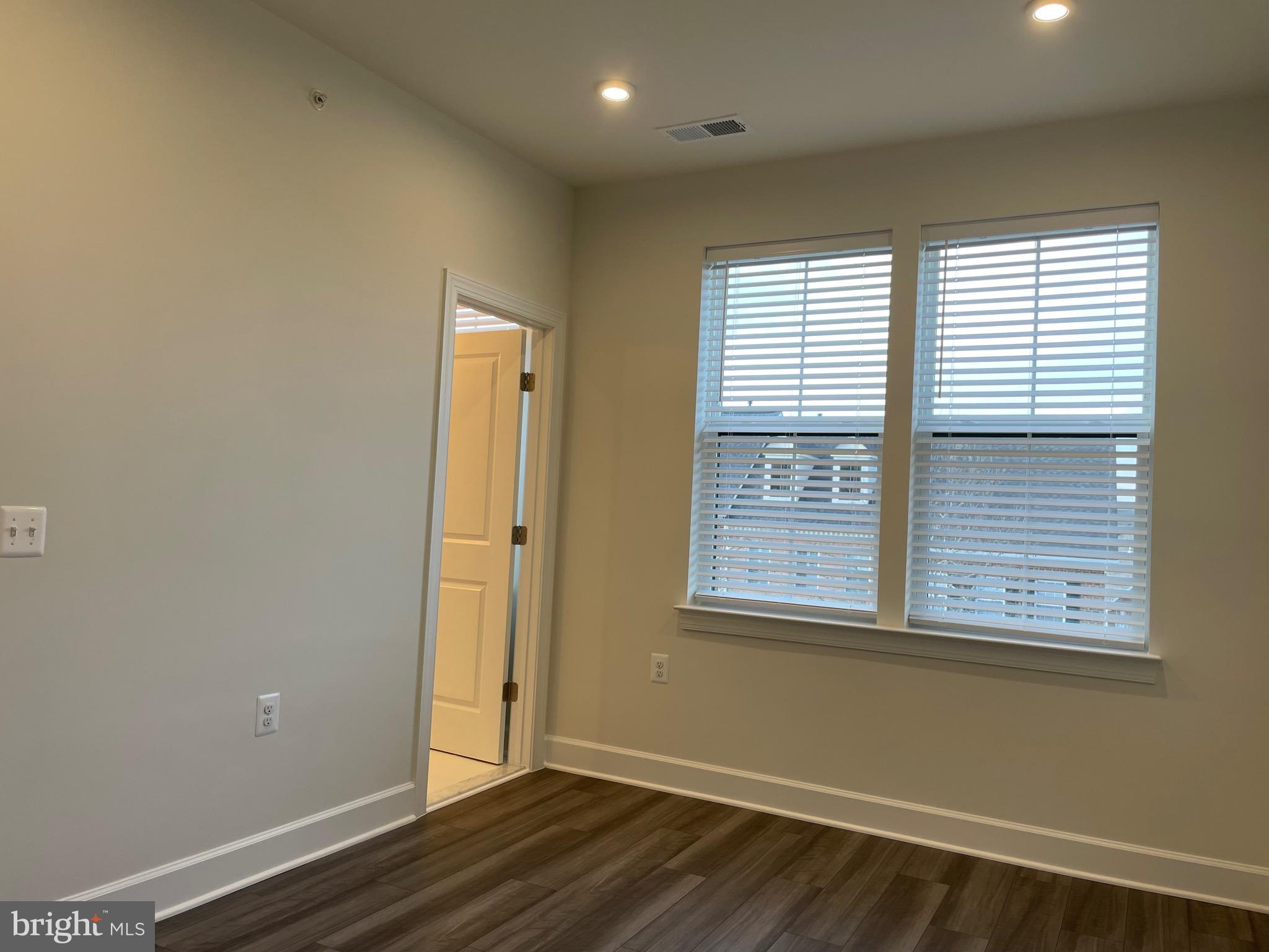 643 BELMONT BAY DRIVE