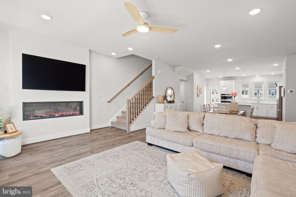 17307 TURNSTONE DRIVE