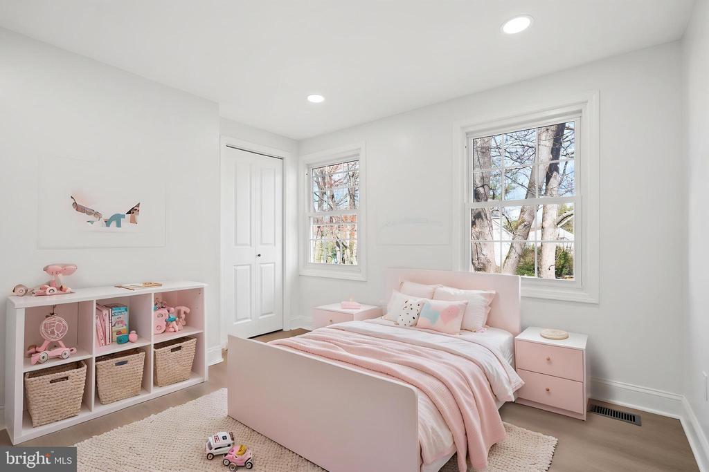 4178 WATERWAY DRIVE