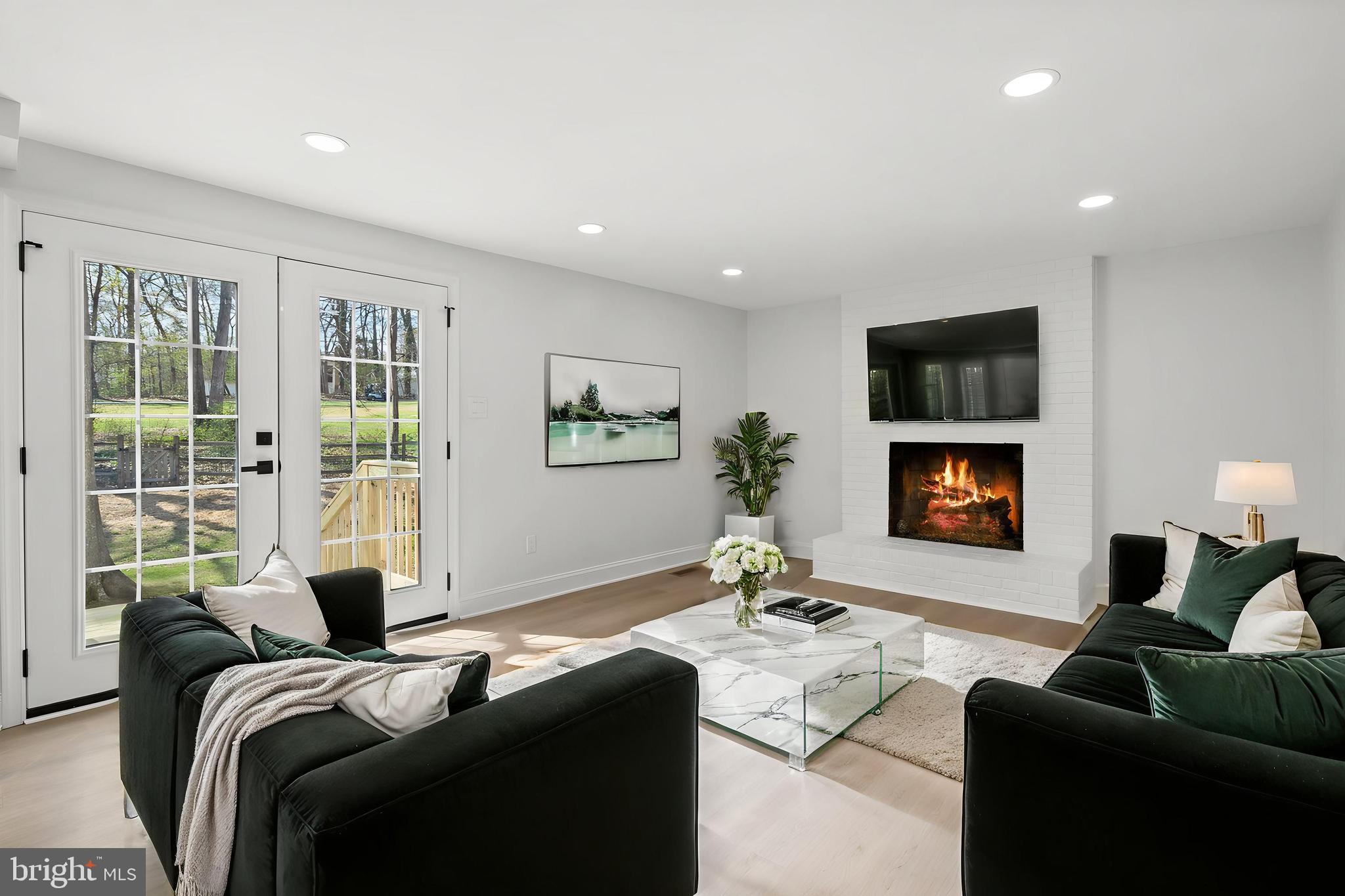 4178 WATERWAY DRIVE