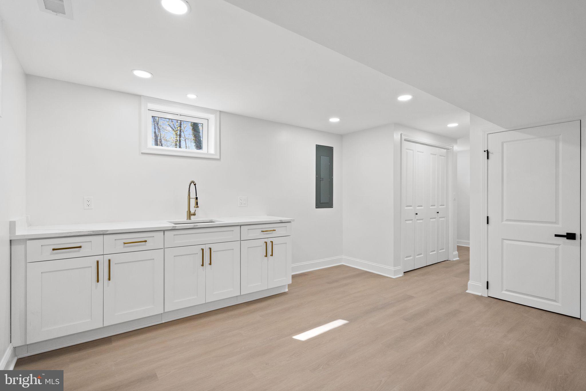 4178 WATERWAY DRIVE
