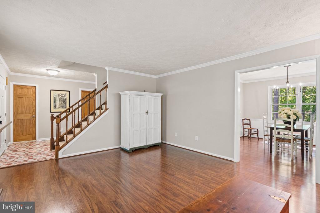 11913 FALLING CREEK DRIVE