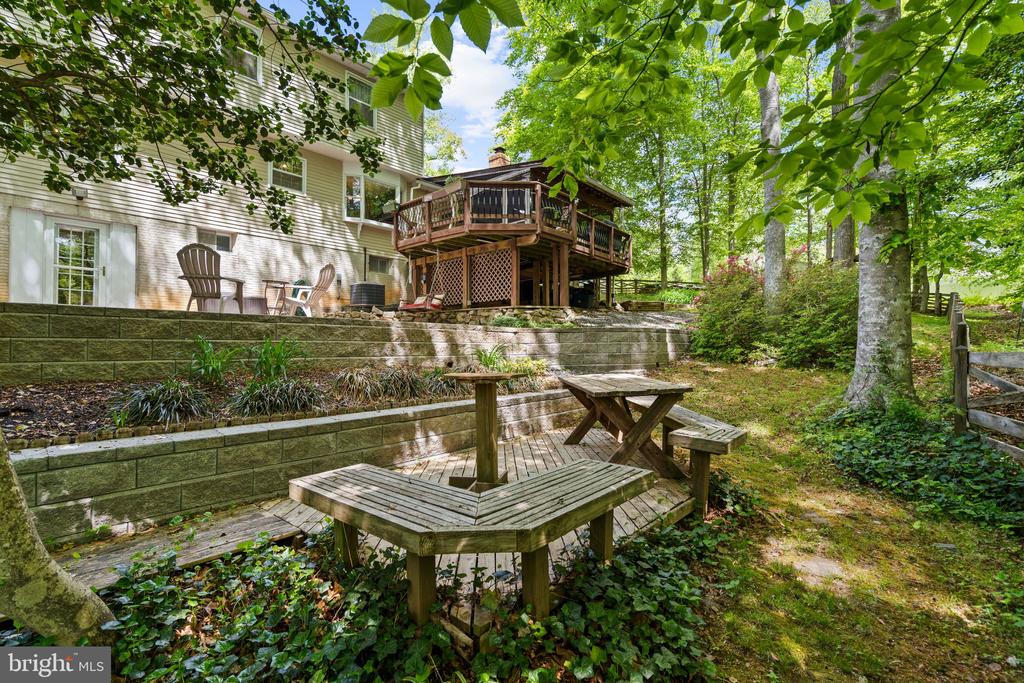 11913 FALLING CREEK DRIVE