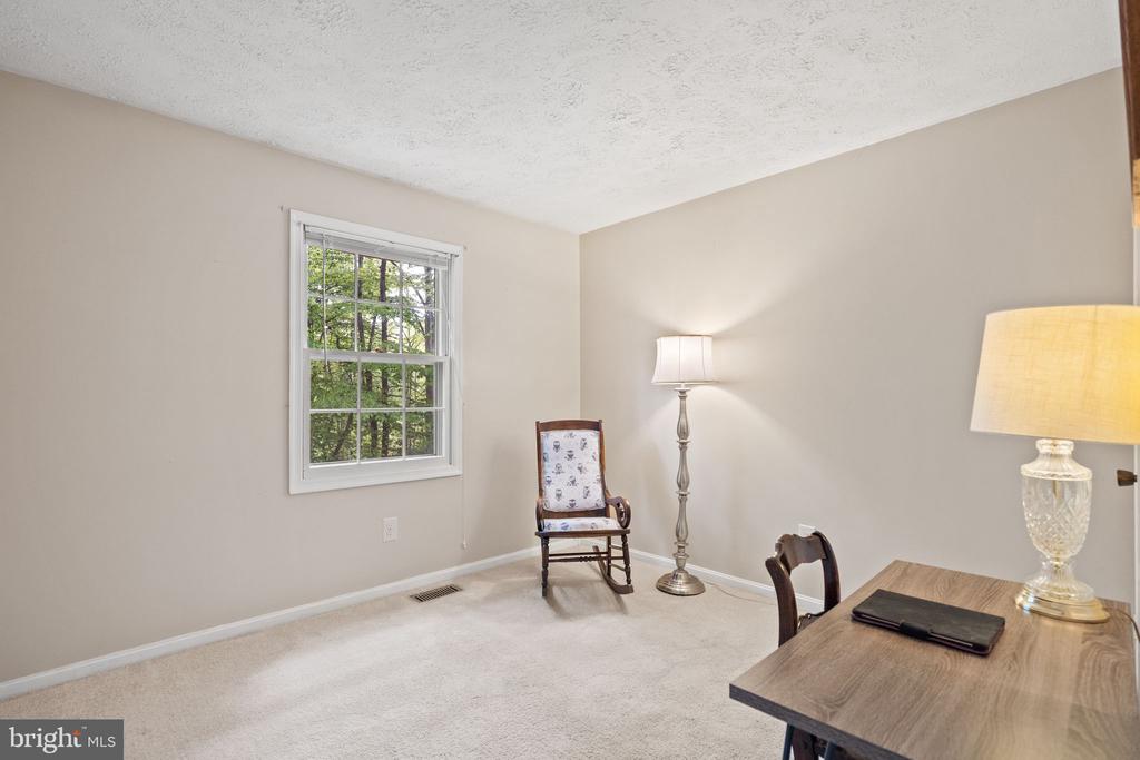11913 FALLING CREEK DRIVE