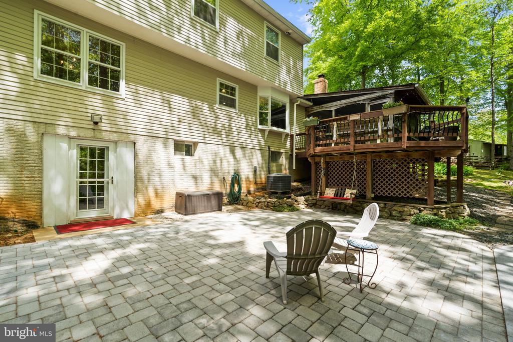 11913 FALLING CREEK DRIVE