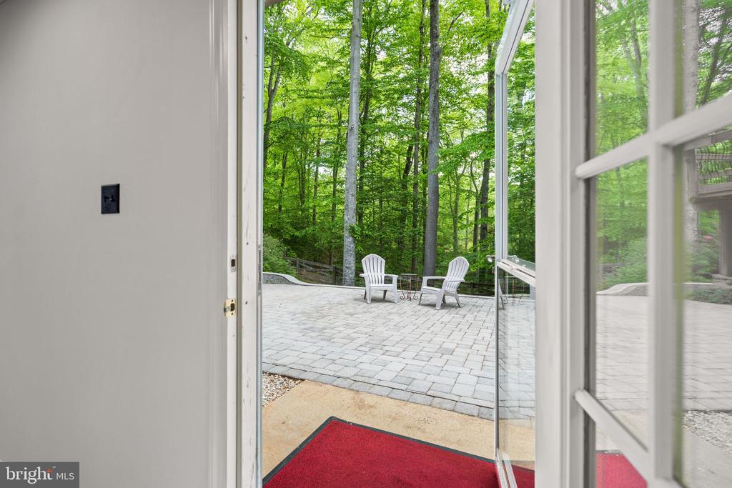 11913 FALLING CREEK DRIVE