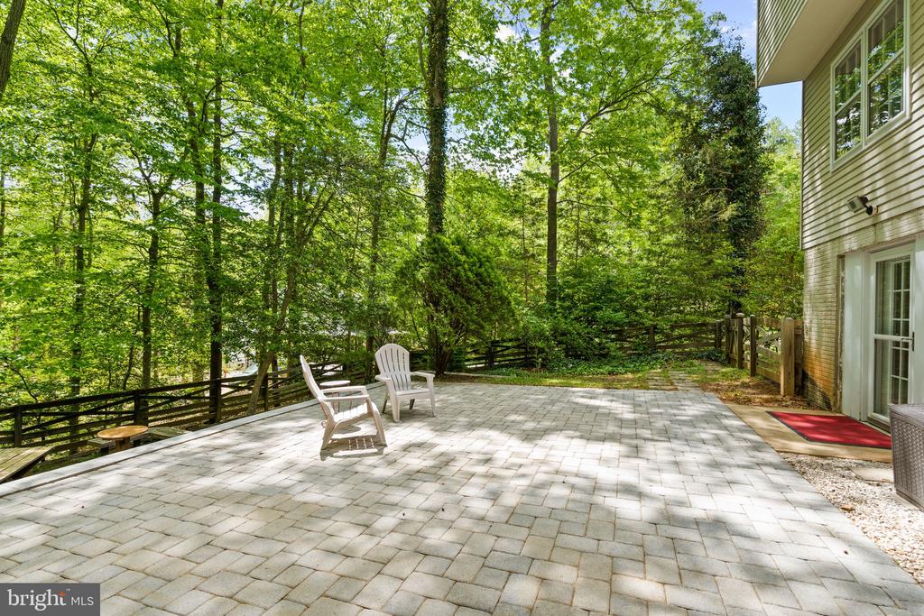 11913 FALLING CREEK DRIVE