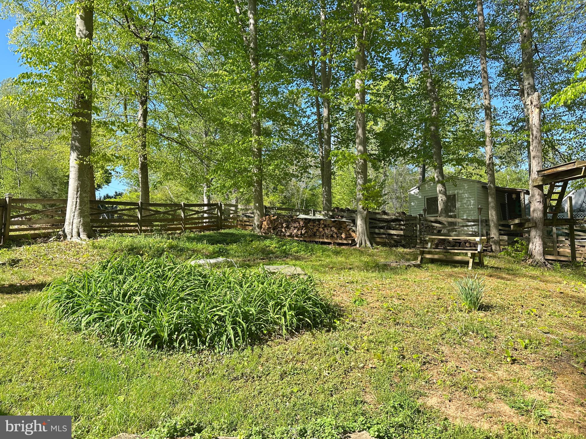 11913 FALLING CREEK DRIVE