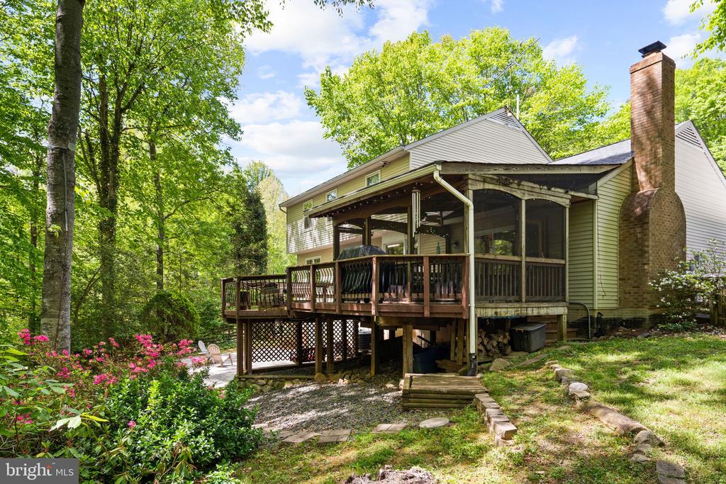 11913 FALLING CREEK DRIVE