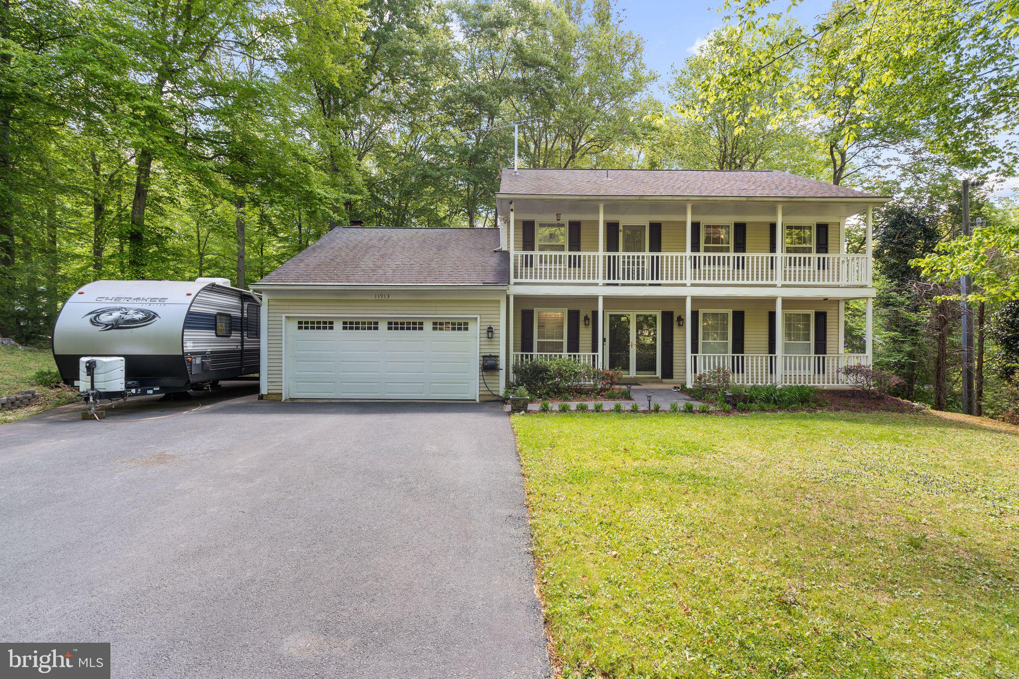 11913 FALLING CREEK DRIVE