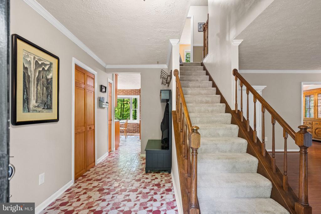 11913 FALLING CREEK DRIVE