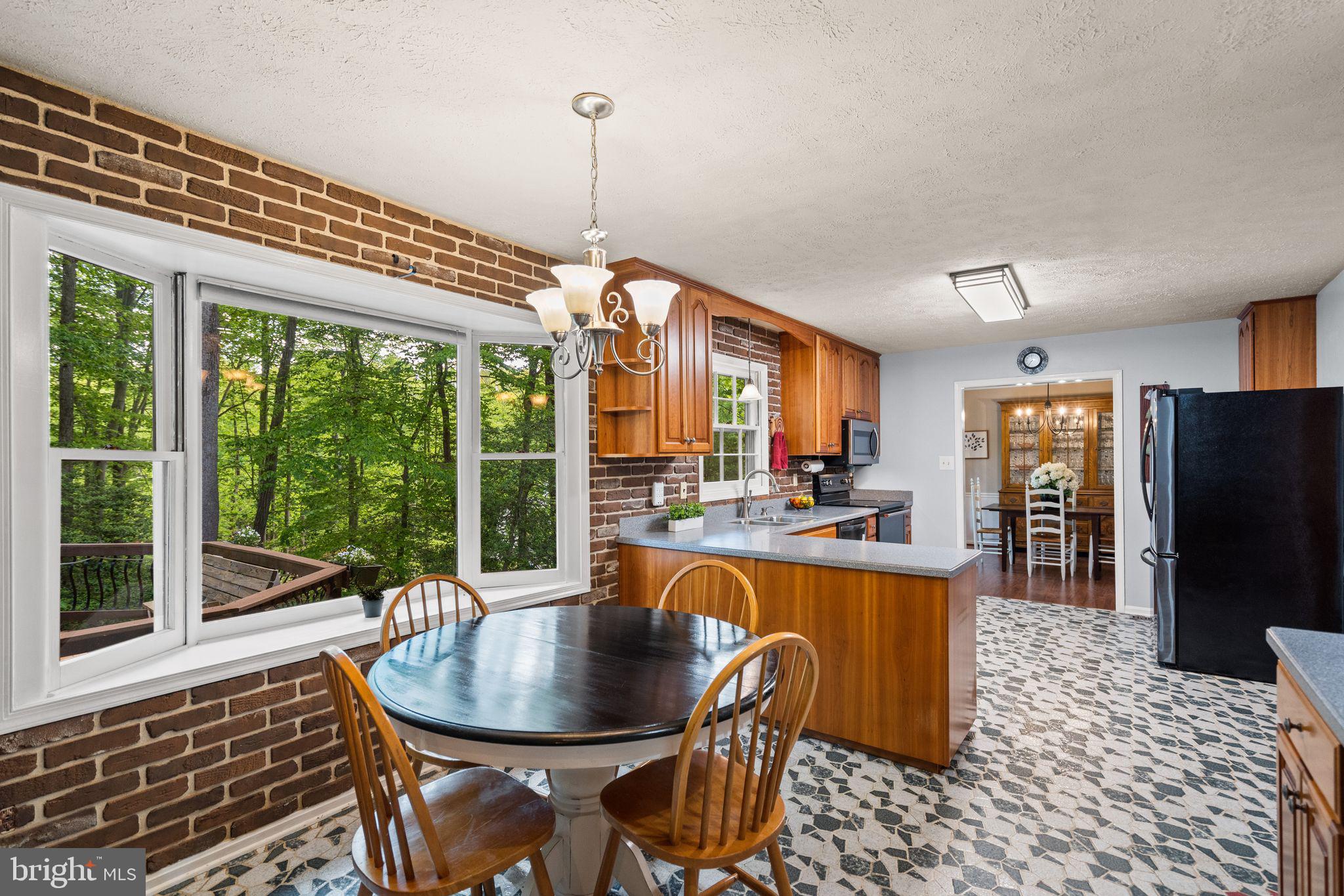 11913 FALLING CREEK DRIVE