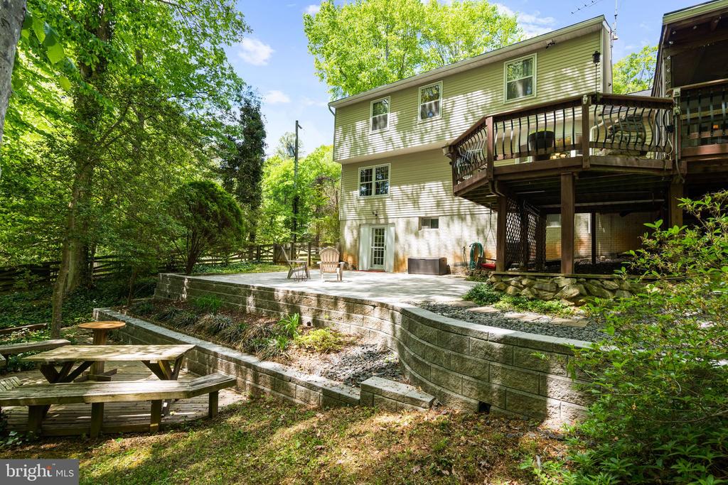 11913 FALLING CREEK DRIVE