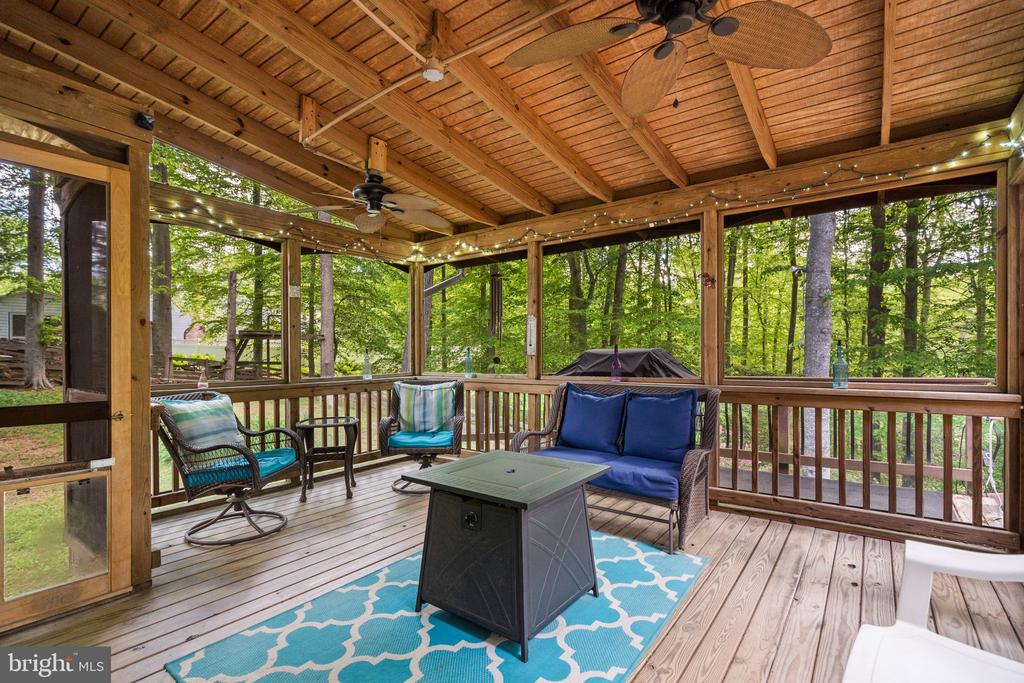 11913 FALLING CREEK DRIVE