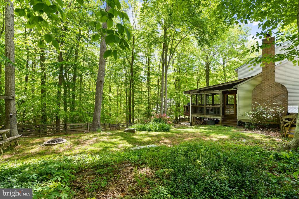 11913 FALLING CREEK DRIVE