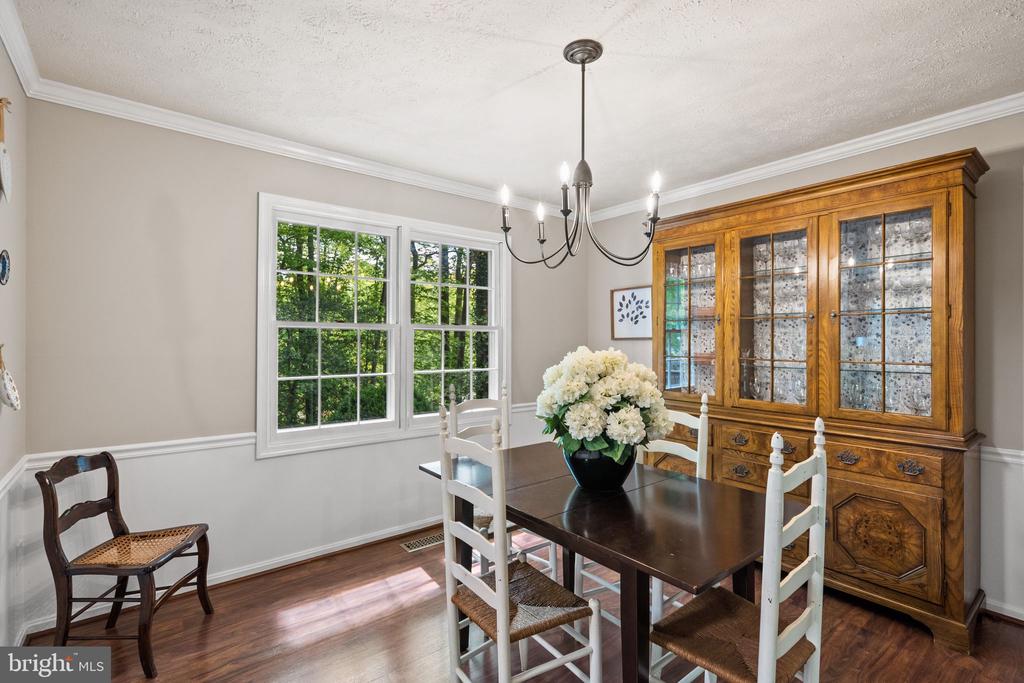 11913 FALLING CREEK DRIVE