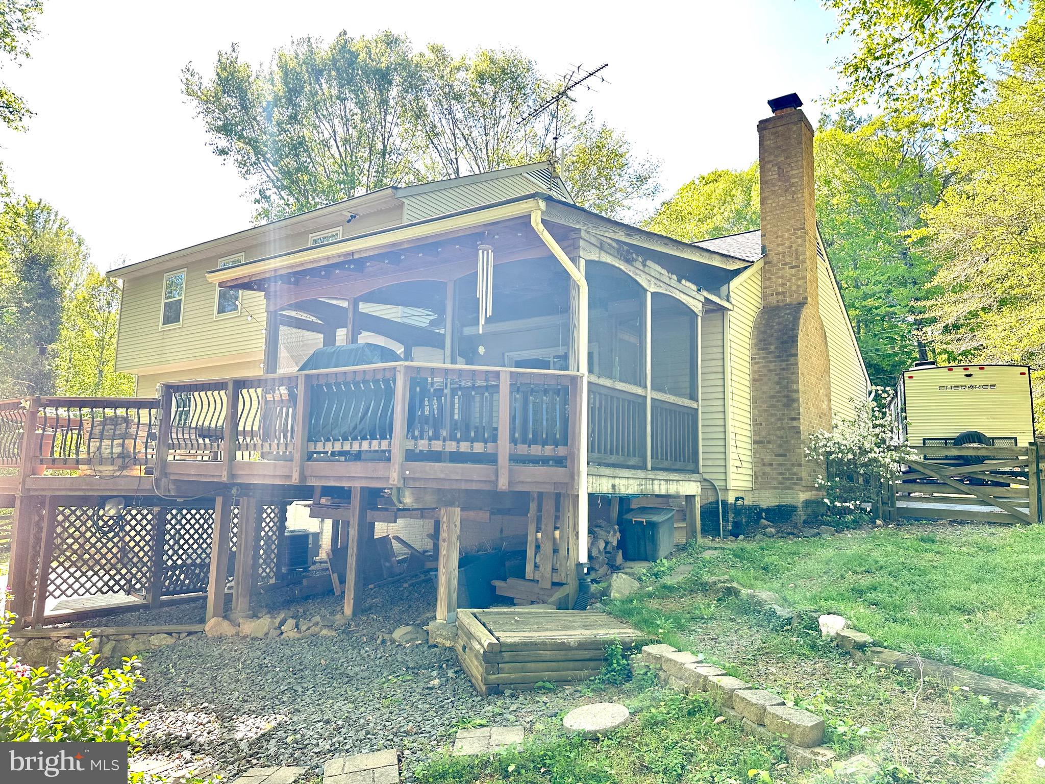 11913 FALLING CREEK DRIVE