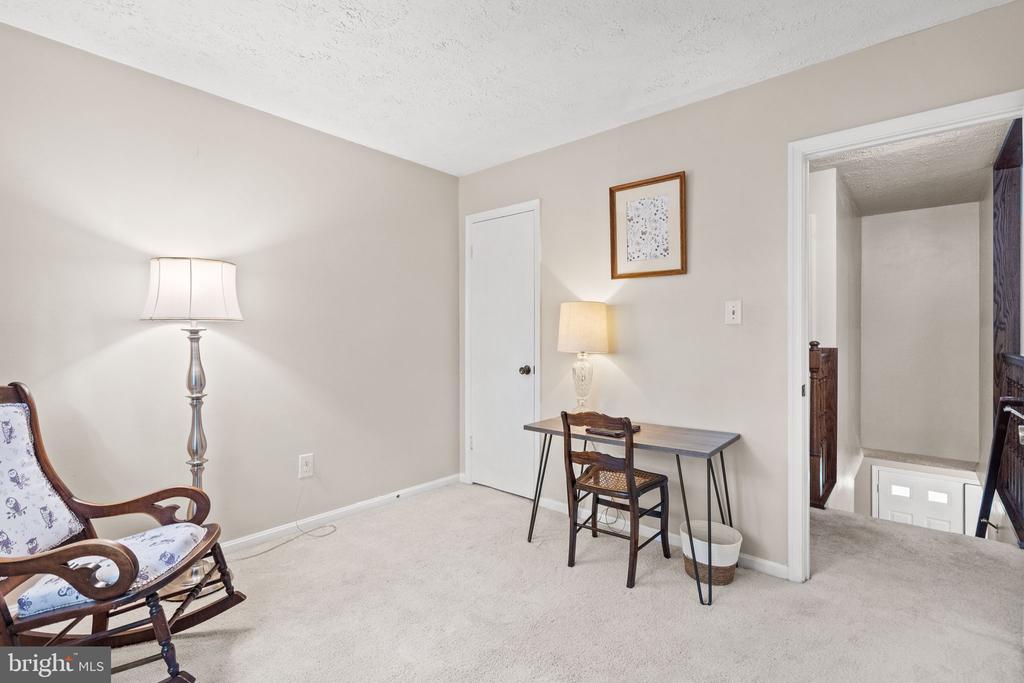 11913 FALLING CREEK DRIVE