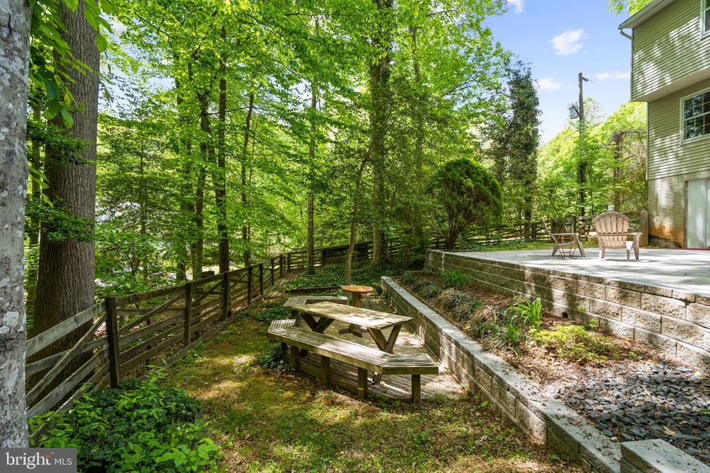 11913 FALLING CREEK DRIVE